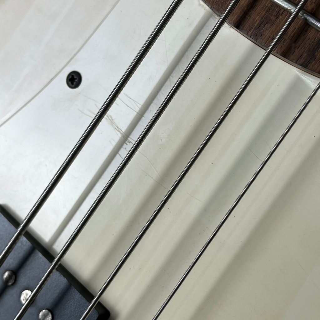 Fender Squier Series Precision Bass