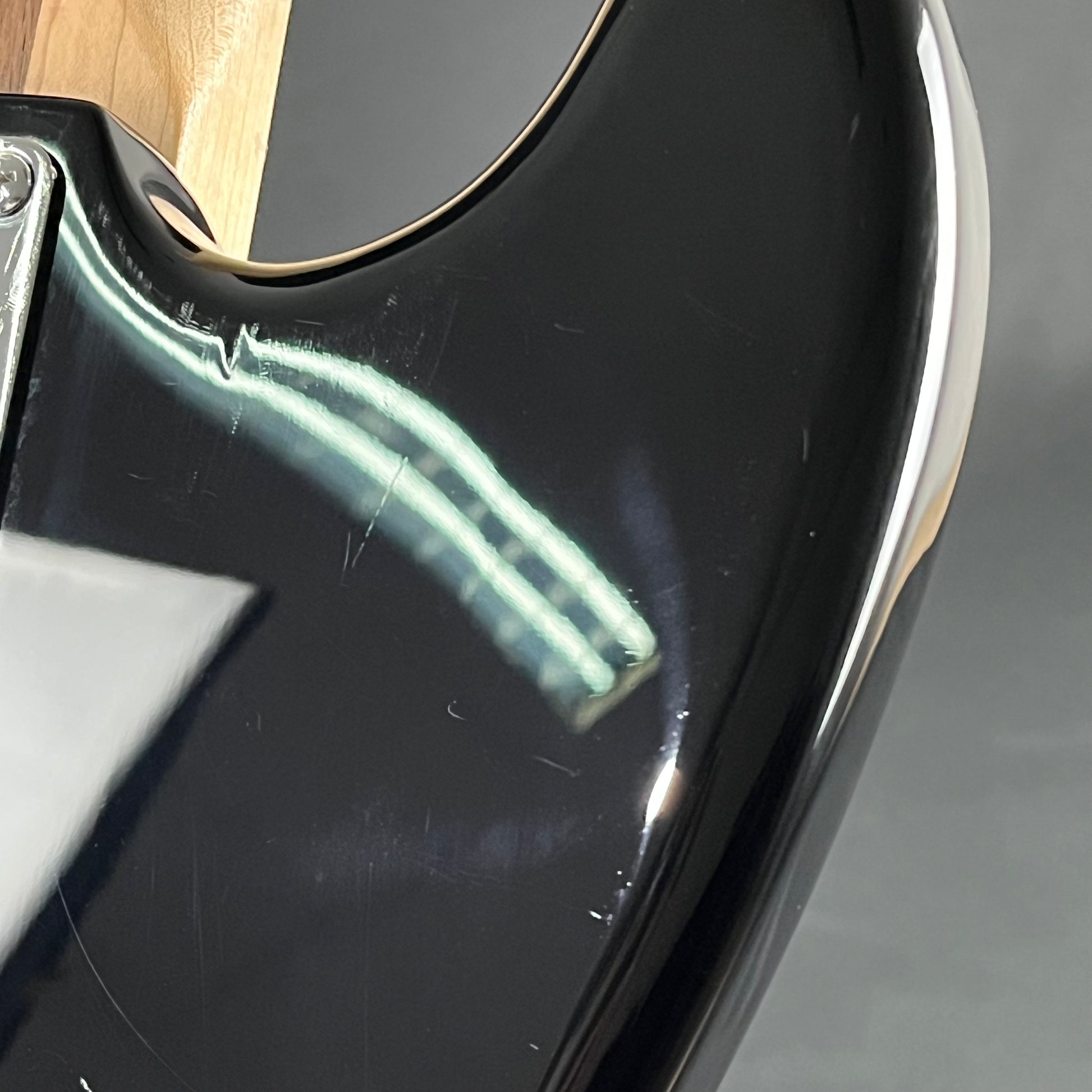 Squier Affinity Bronco Bass