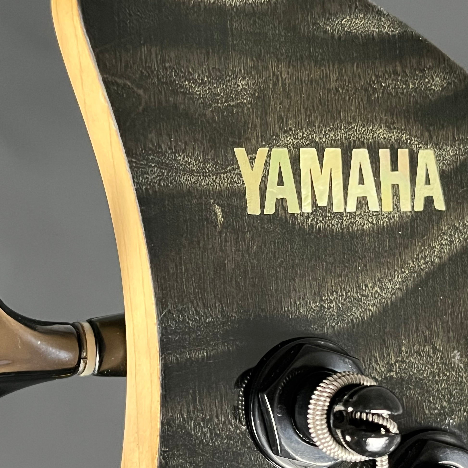YAMAHA TRB1006 Bass