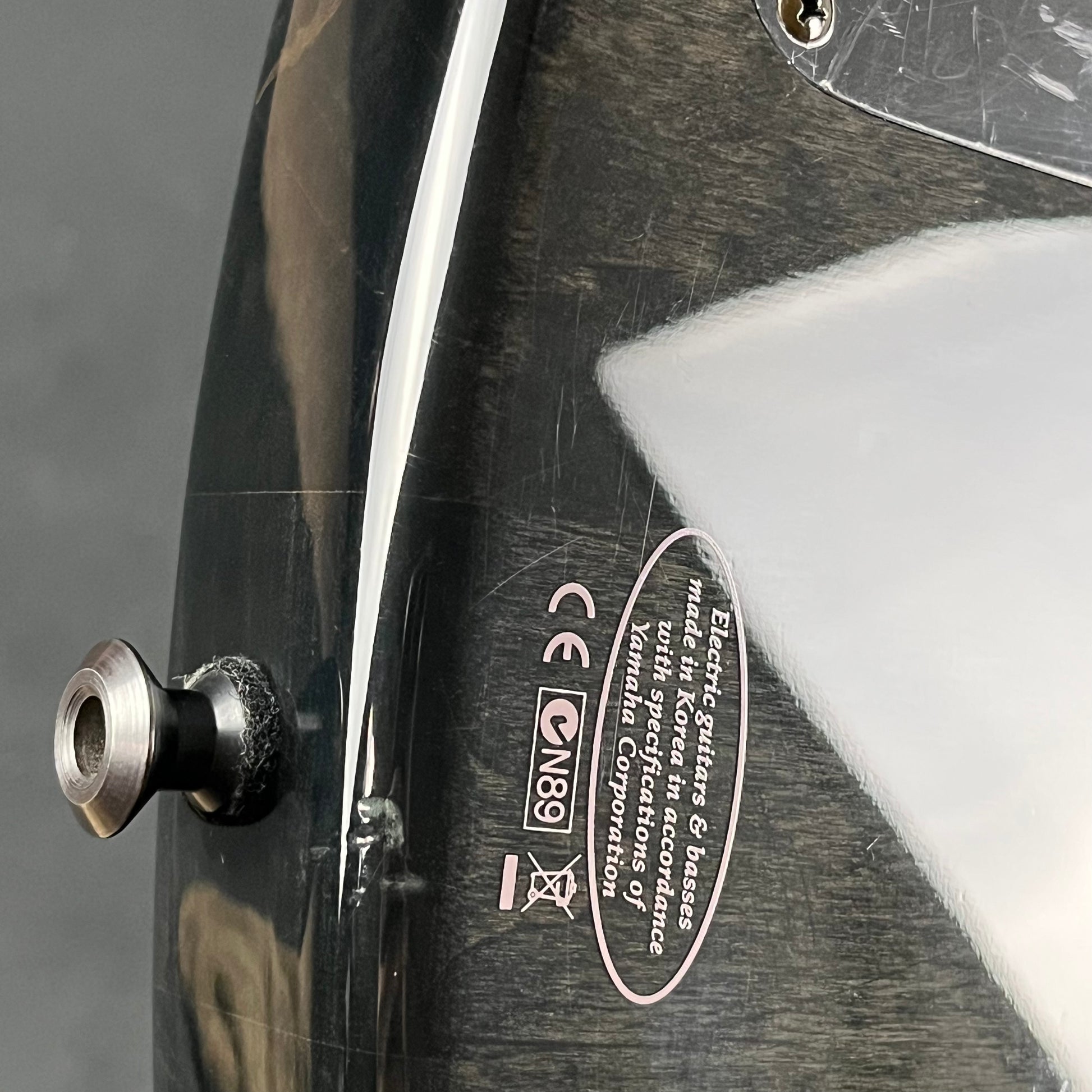 YAMAHA TRB1006 Bass
