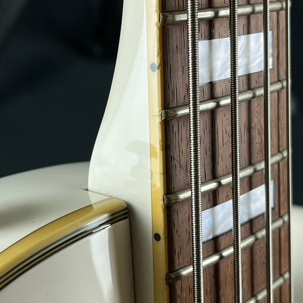 GrassRoots LP Bass