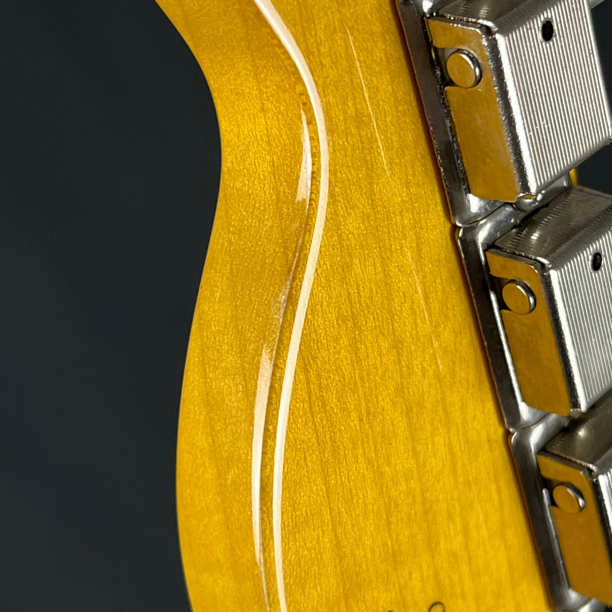 Fender Modern Player Telecaster Thinline Deluxe