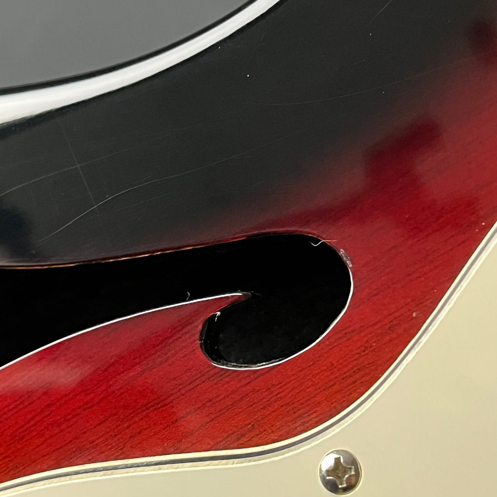 Fender Modern Player Telecaster Thinline Deluxe