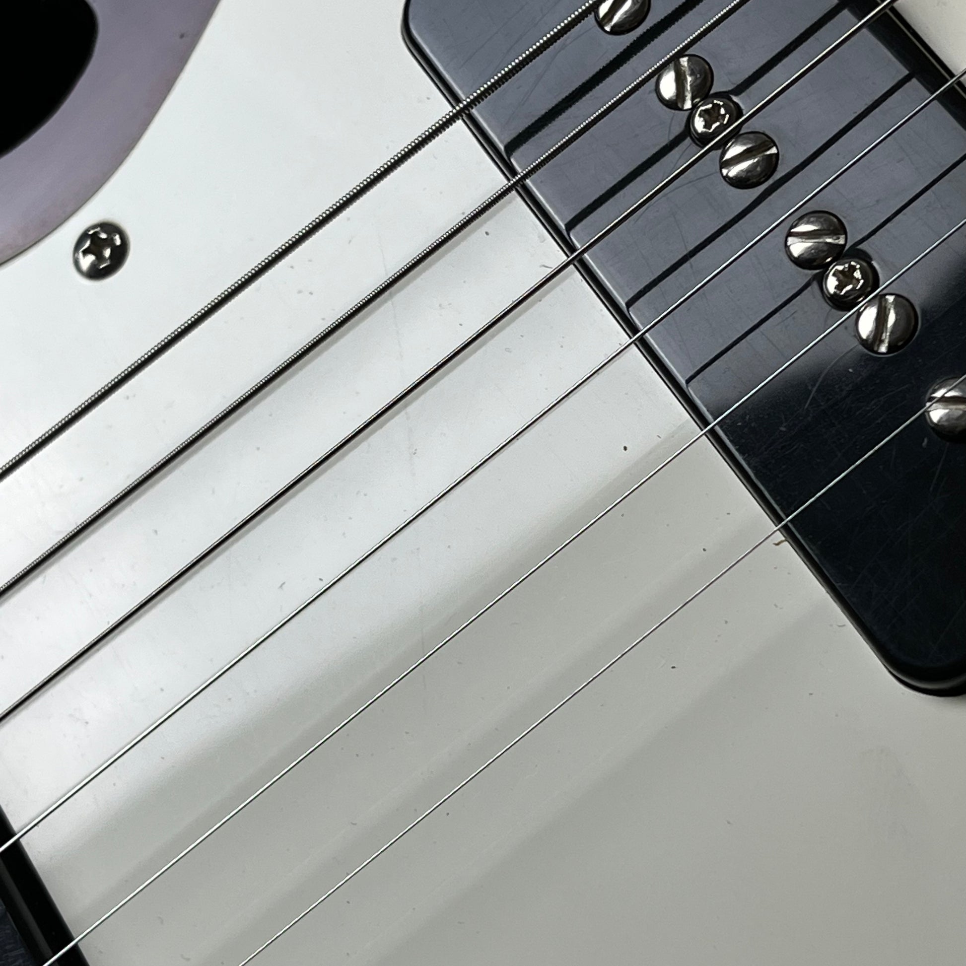 Fender Modern Player Telecaster Thinline Deluxe