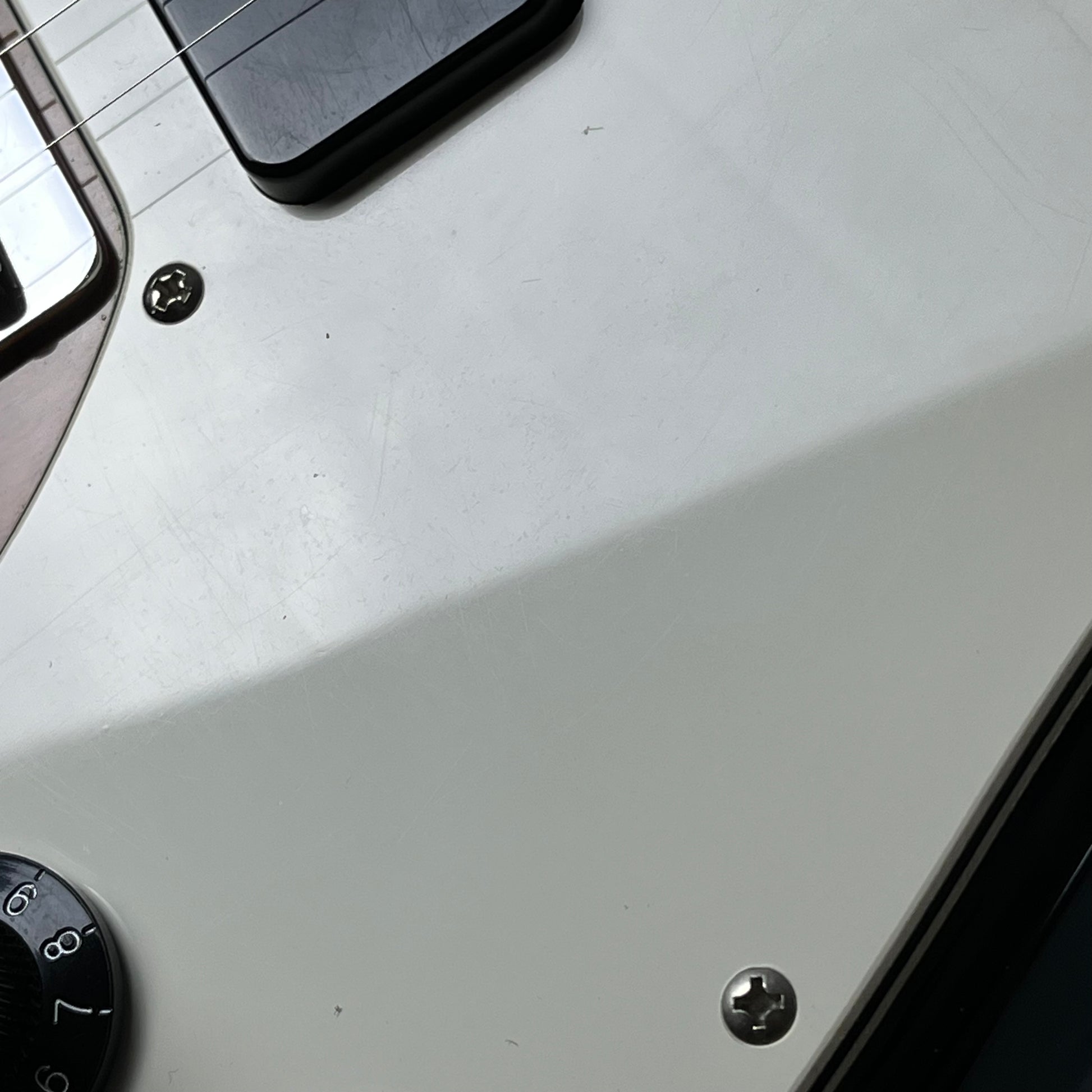 Fender Modern Player Telecaster Thinline Deluxe