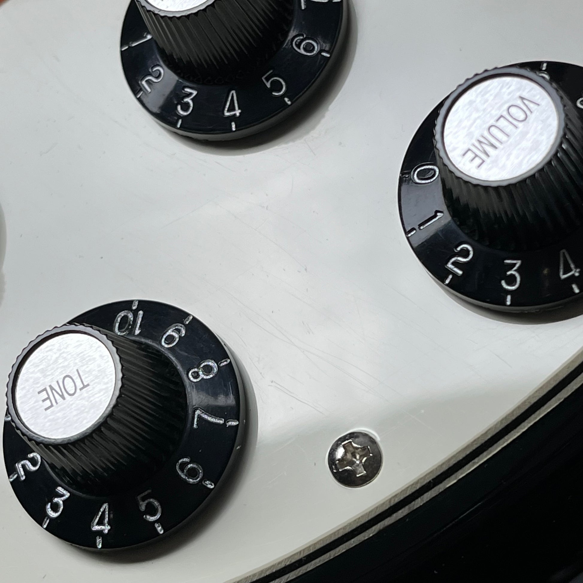 Fender Modern Player Telecaster Thinline Deluxe