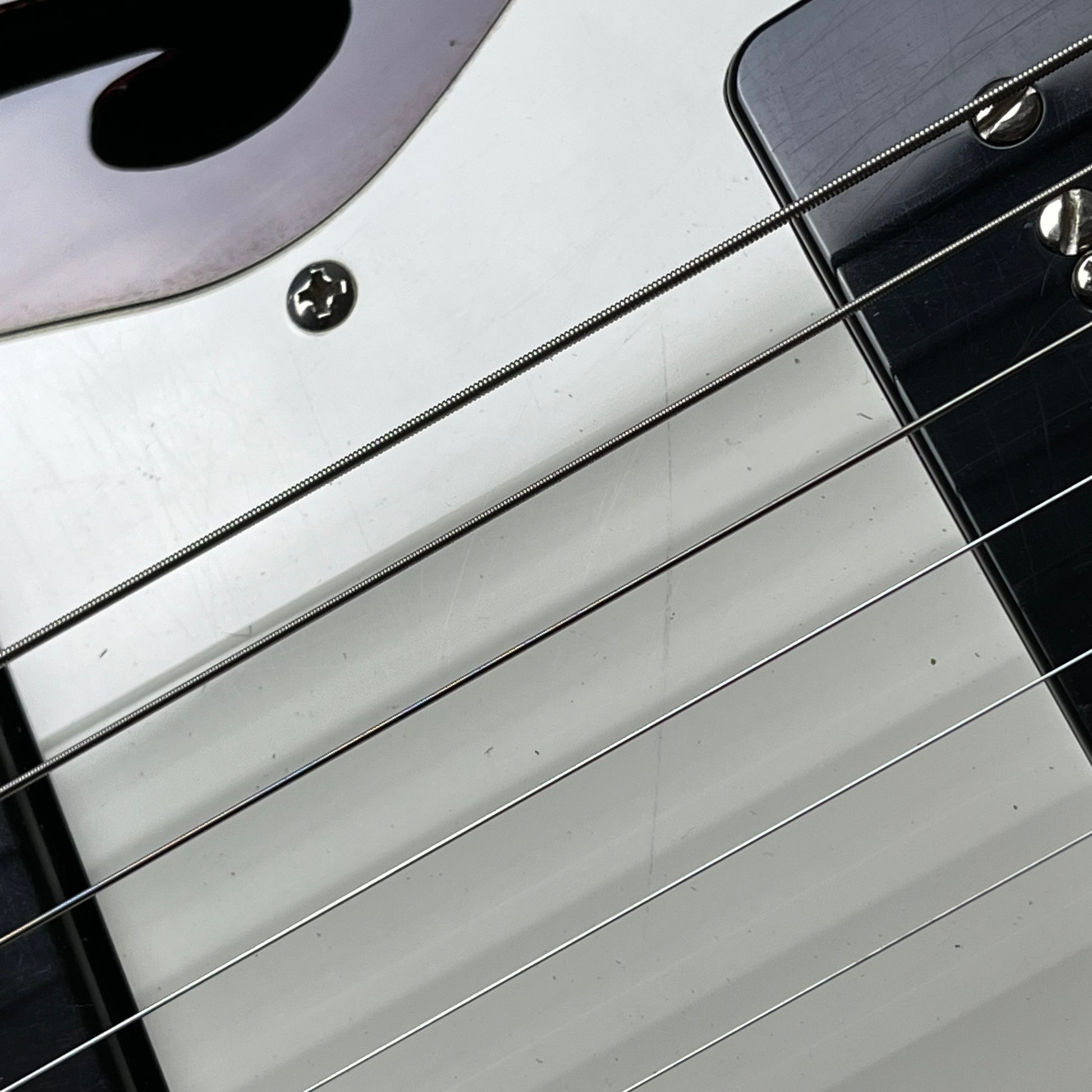 Fender Modern Player Telecaster Thinline Deluxe