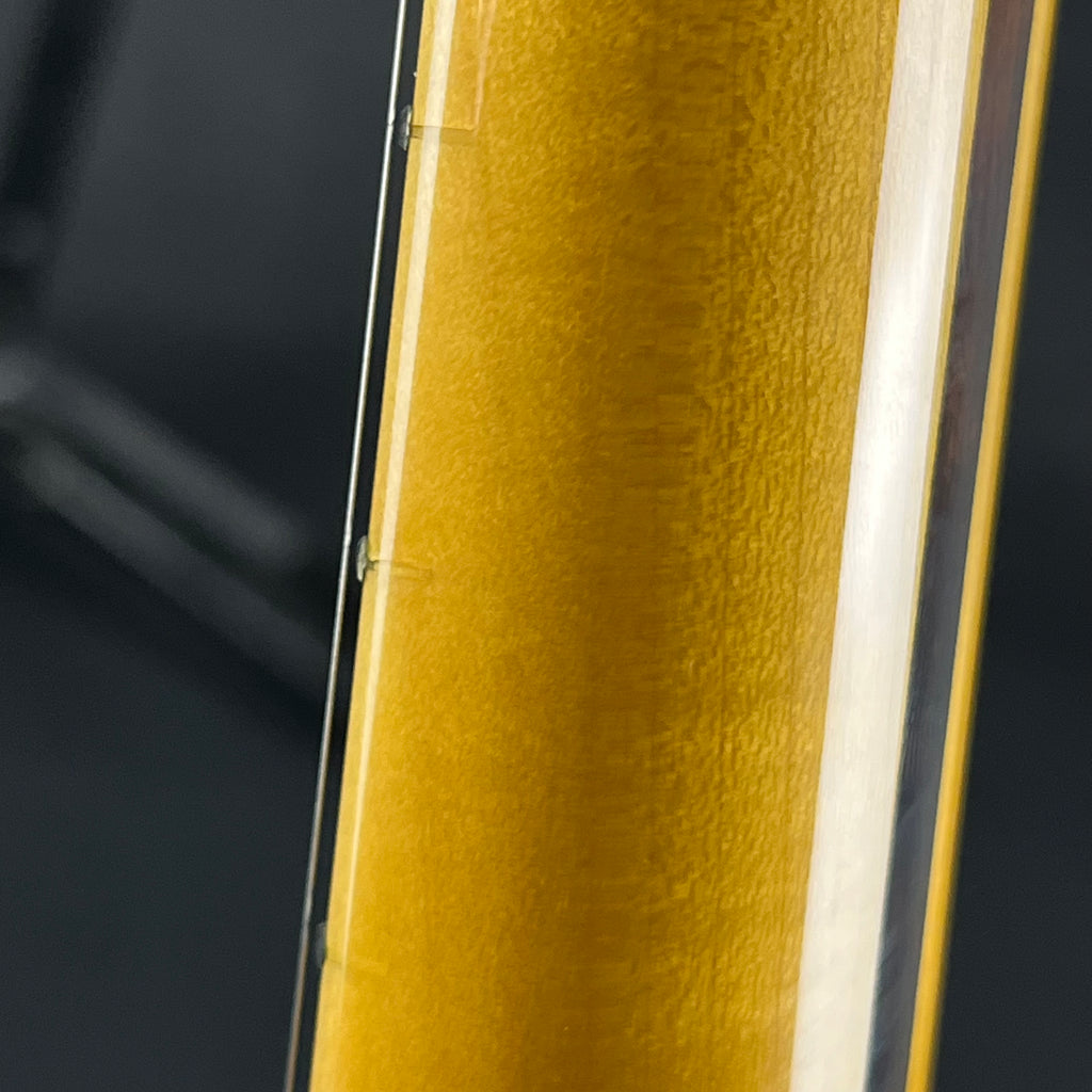 Fender Modern Player Telecaster Thinline Deluxe