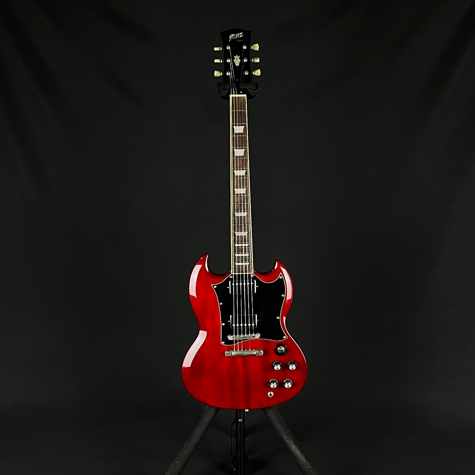 Blitz by Aria Pro II SG