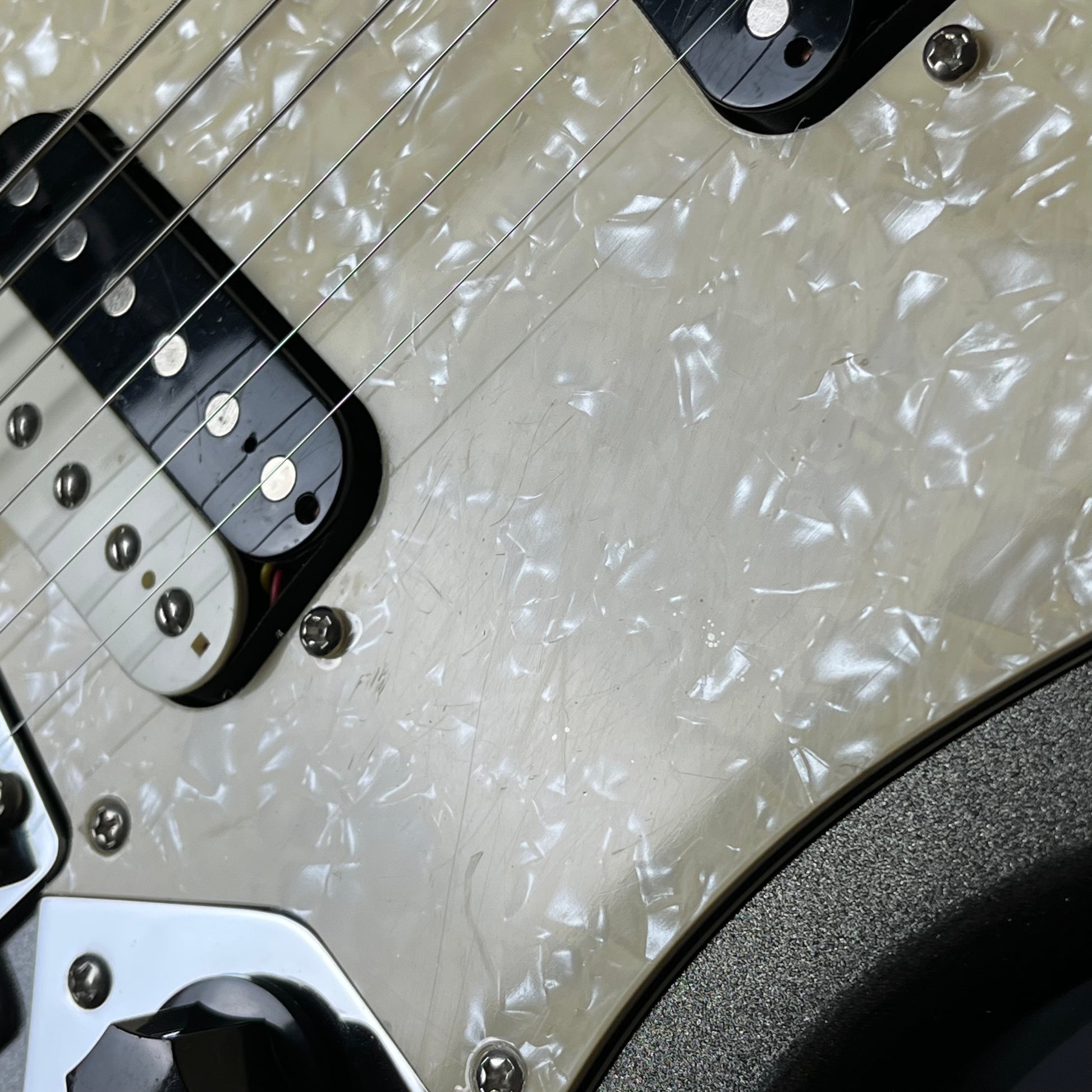 Squier Paranormal Super-Sonic