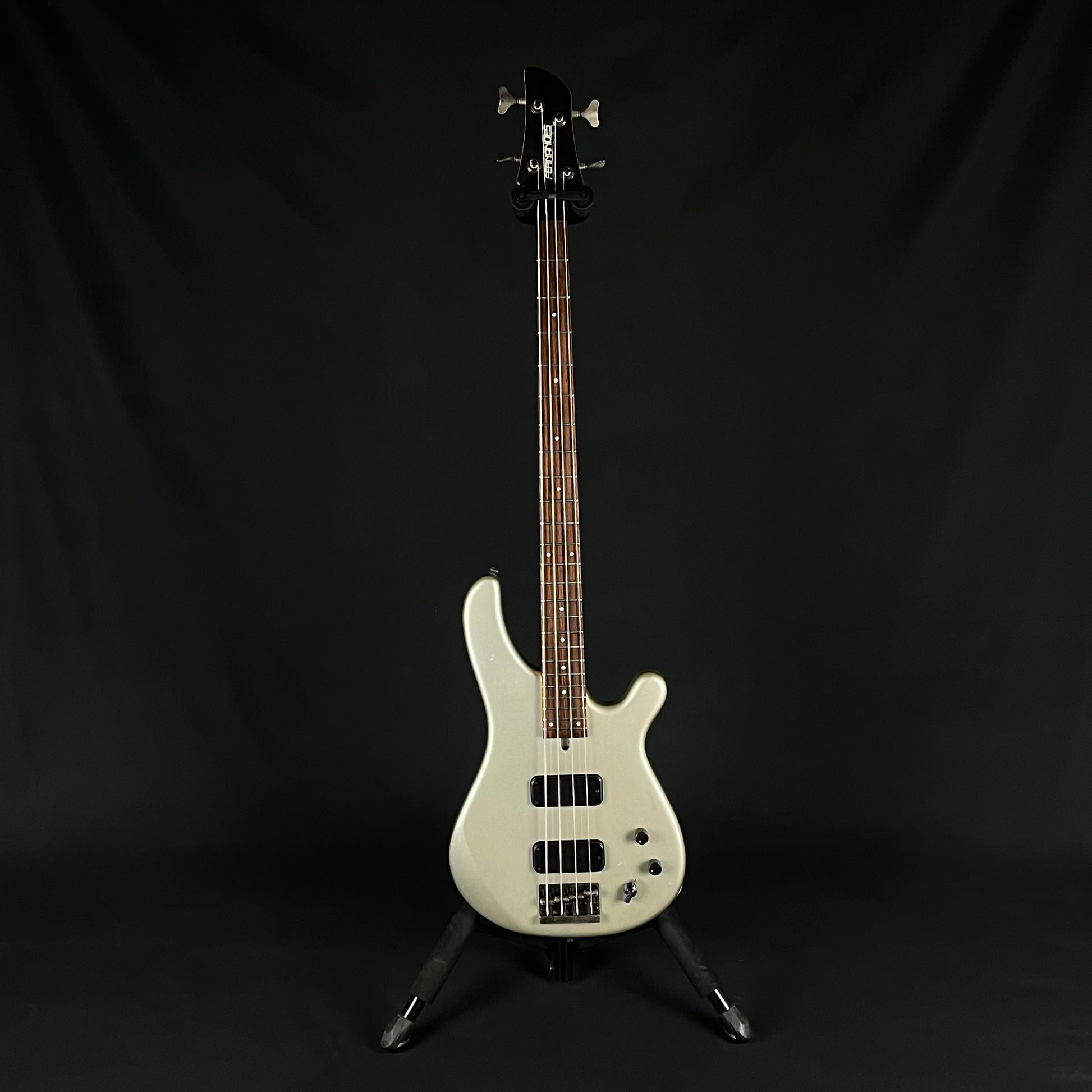 Fernandes Bass HH