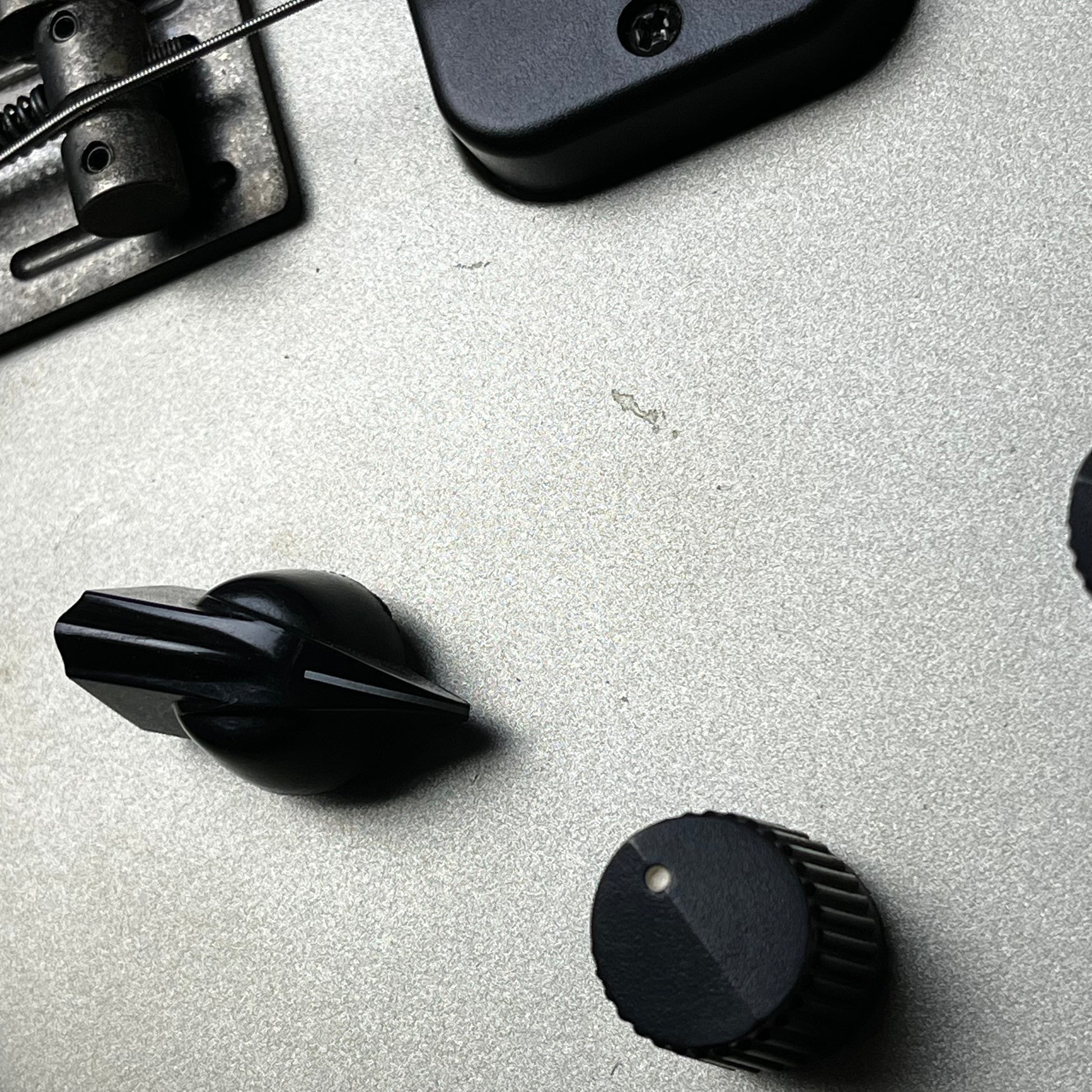 Fernandes Bass HH