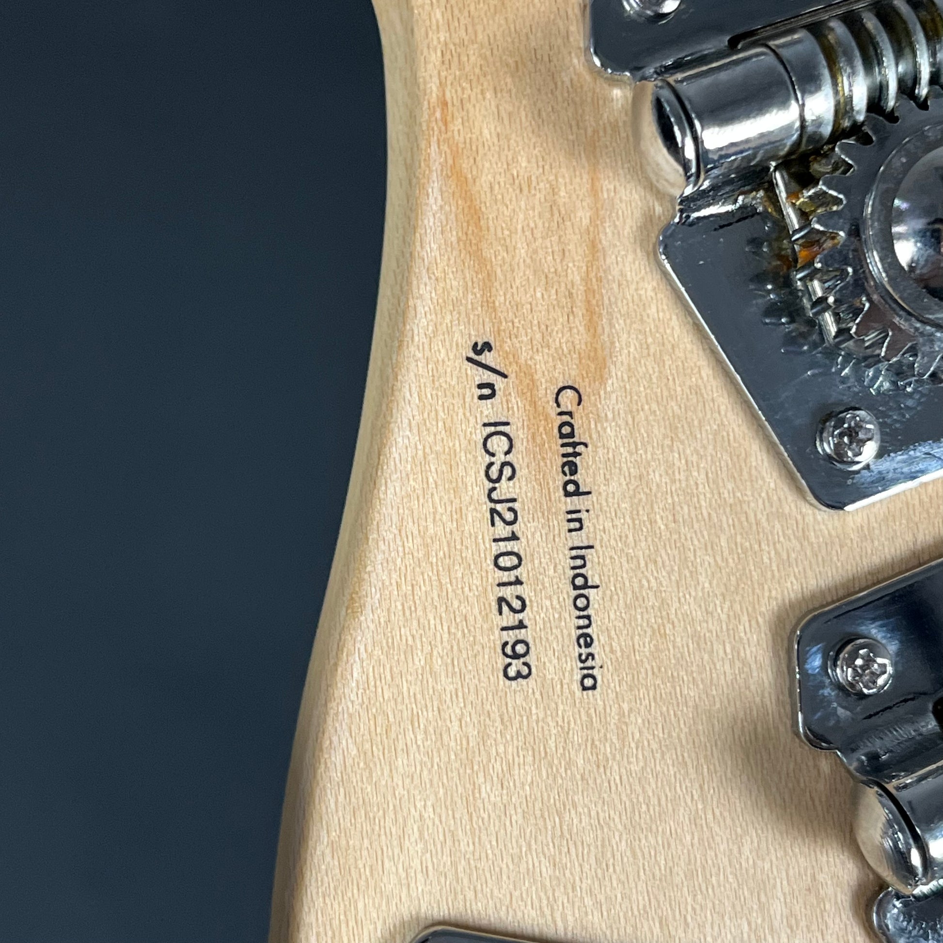 Squier Affinity Jazz bass V 2021
