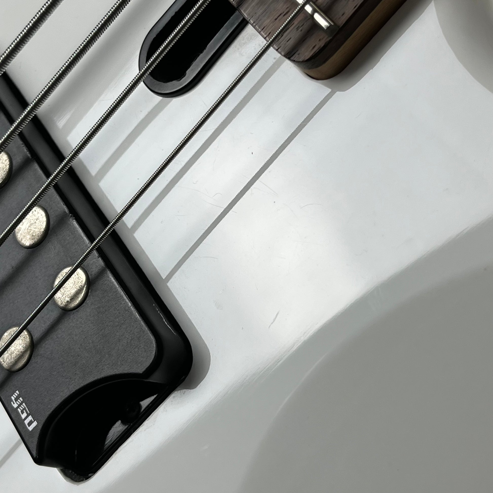 YAMAHA TRBX304 Bass