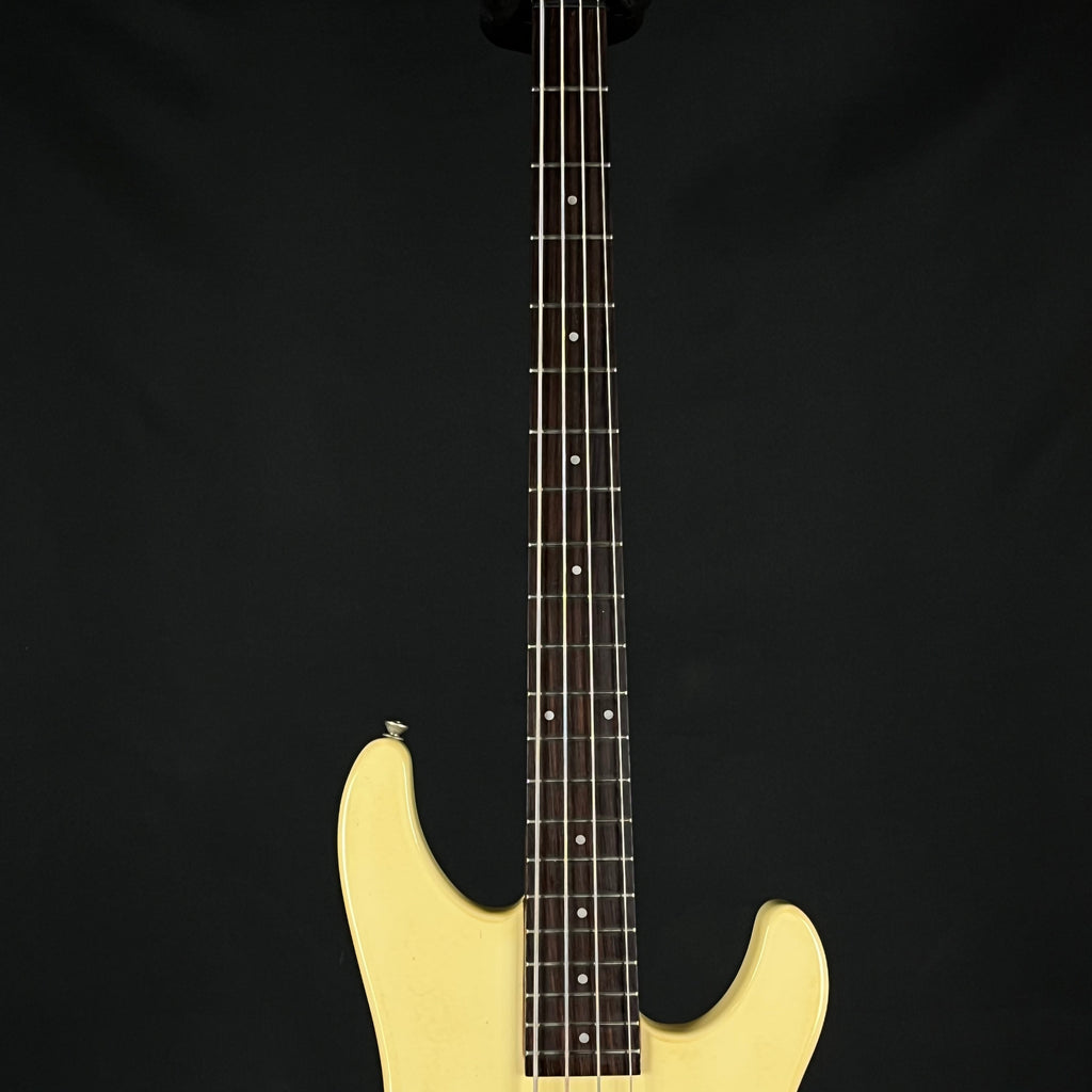 Fernandes PJ Bass