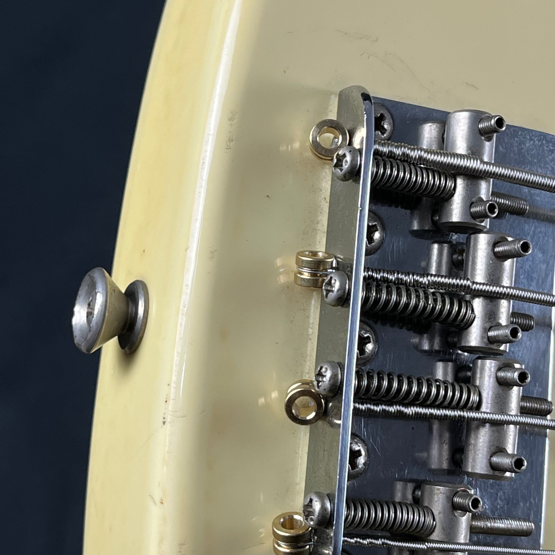 Fernandes PJ Bass