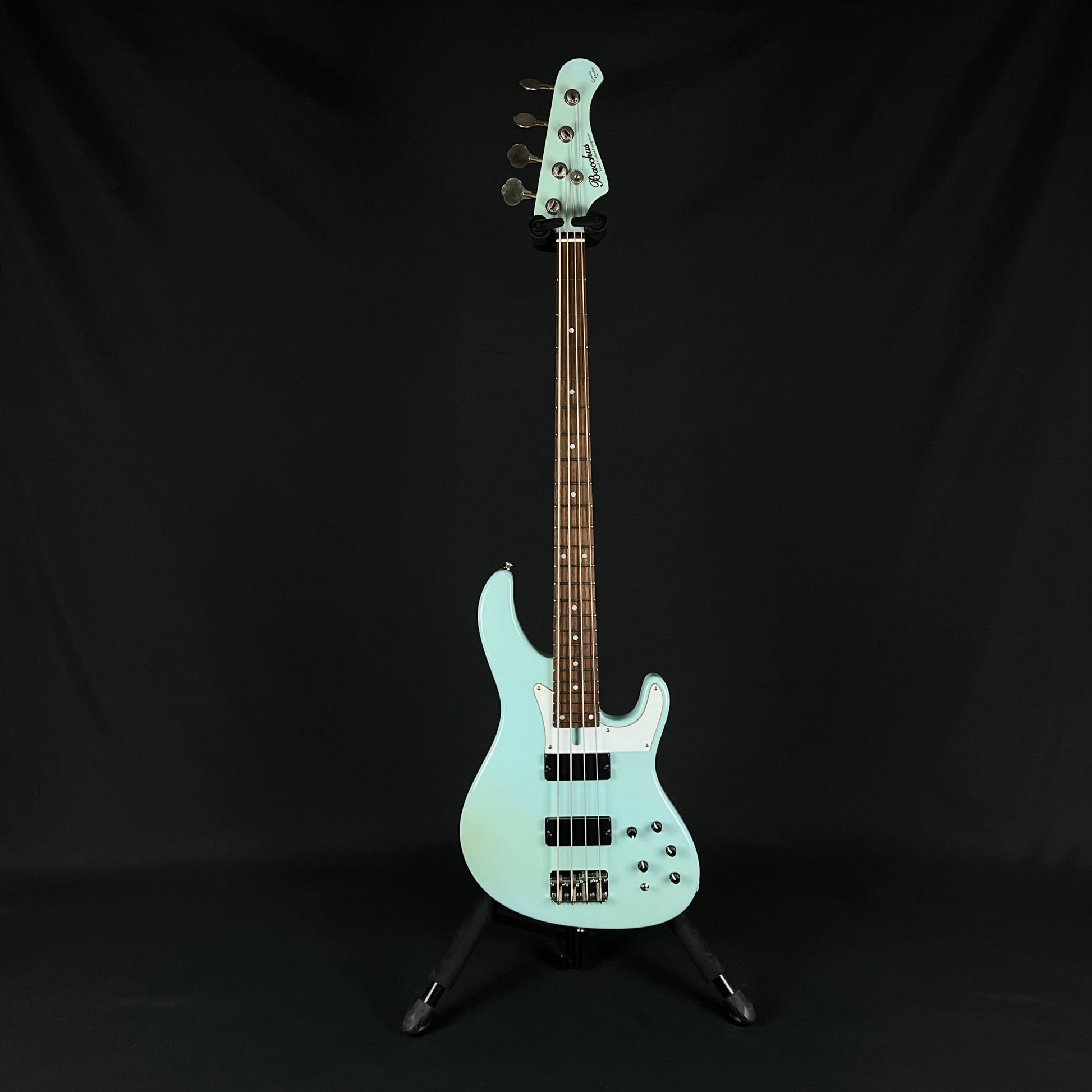 Bacchus TF-001 Bass