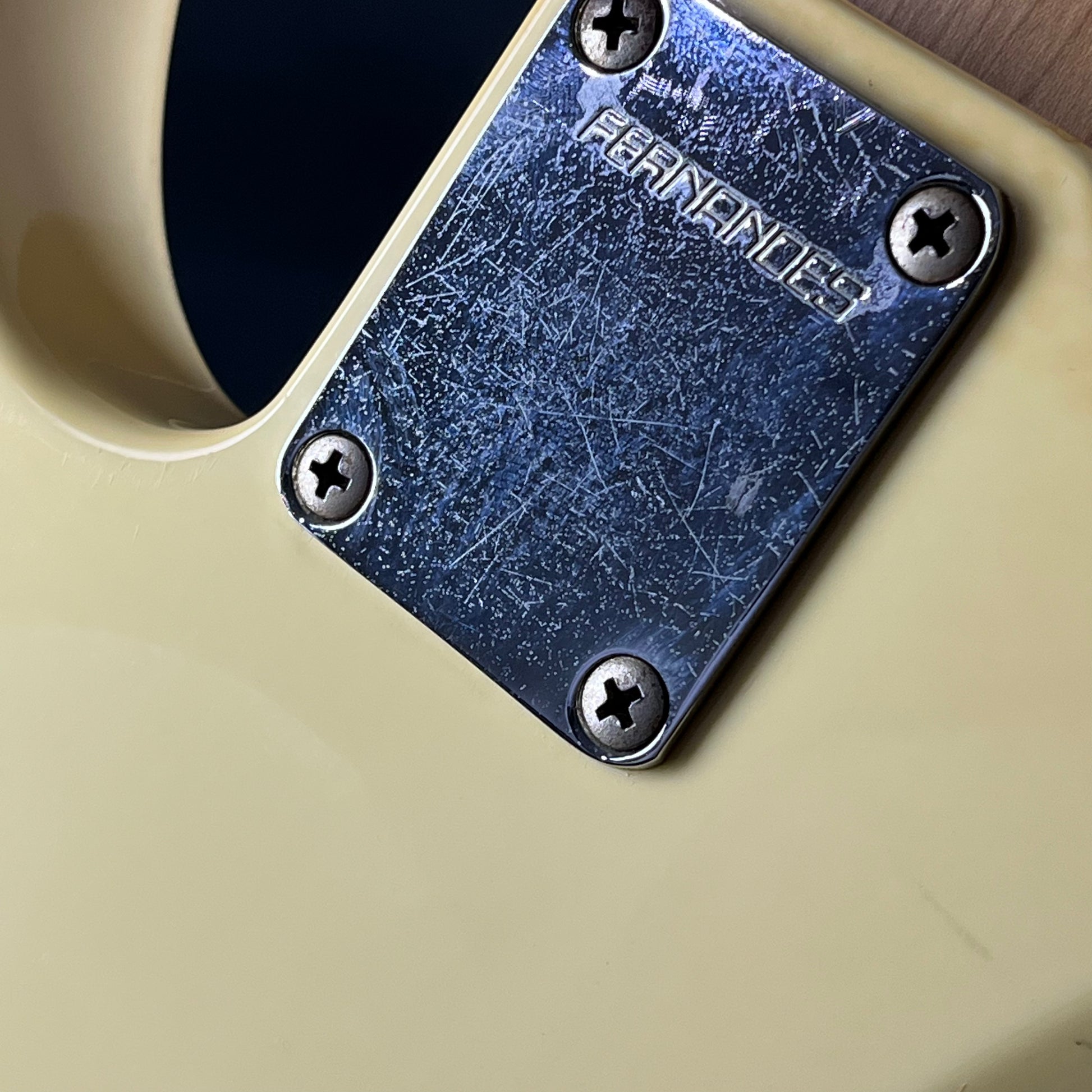 Fernandes PJ Bass