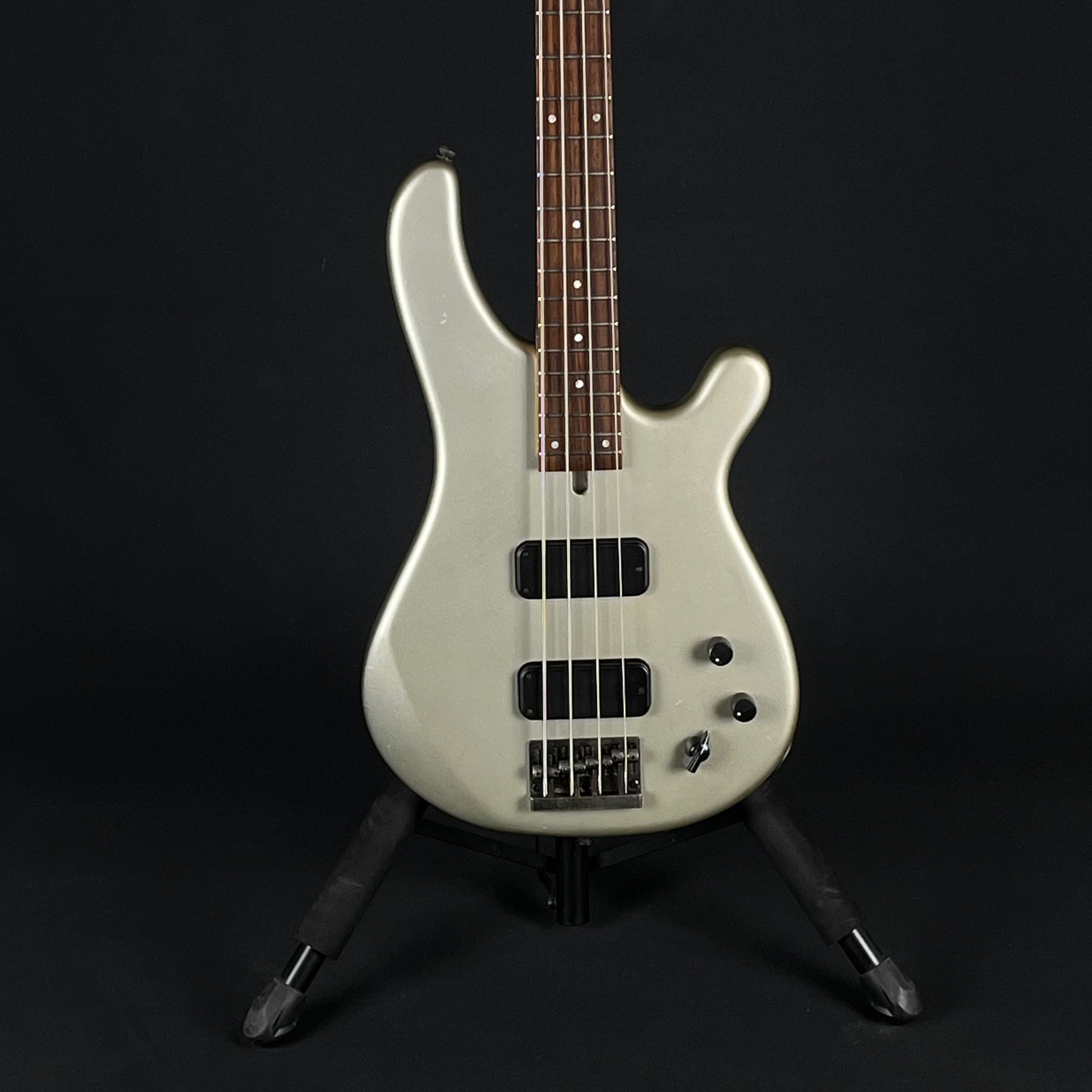 Fernandes Bass HH