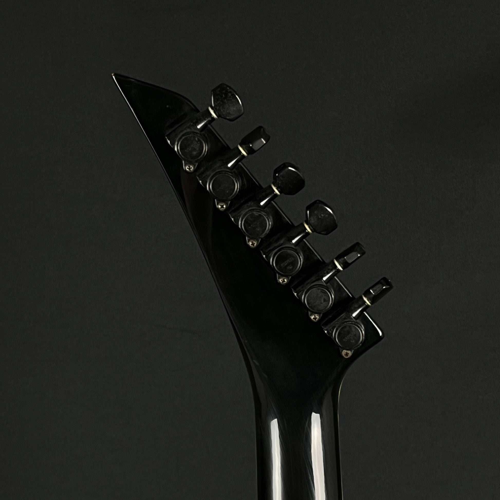 FERNANDES TEJ Limted Edition