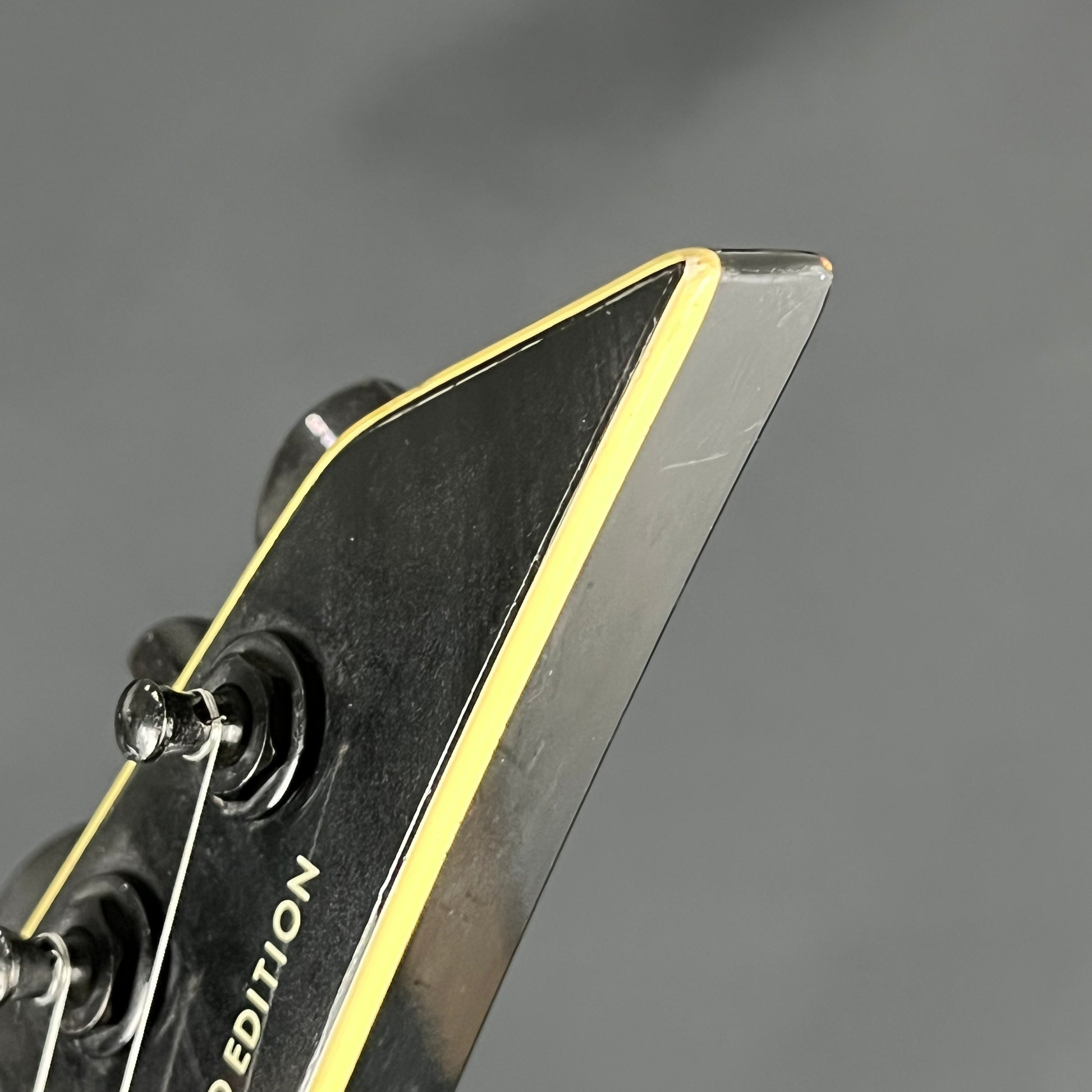 FERNANDES TEJ Limted Edition