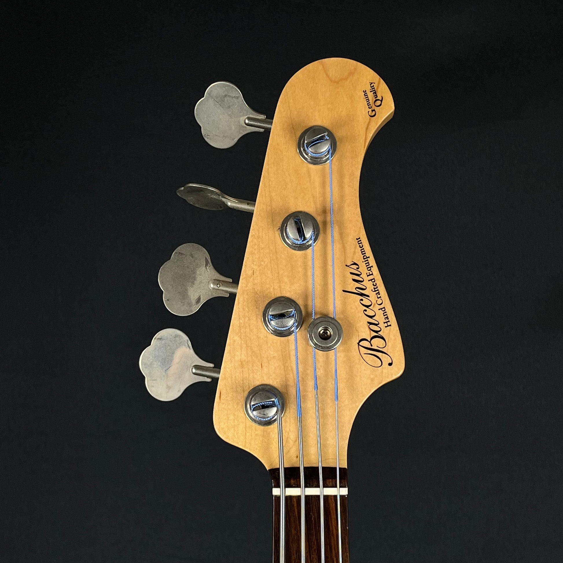 Bacchus Global Series Fretless Bass 3TS