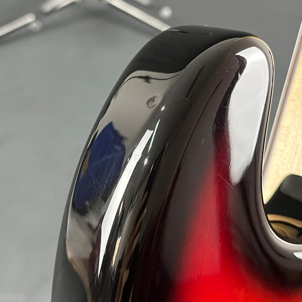 Bacchus Global Series Fretless Bass 3TS