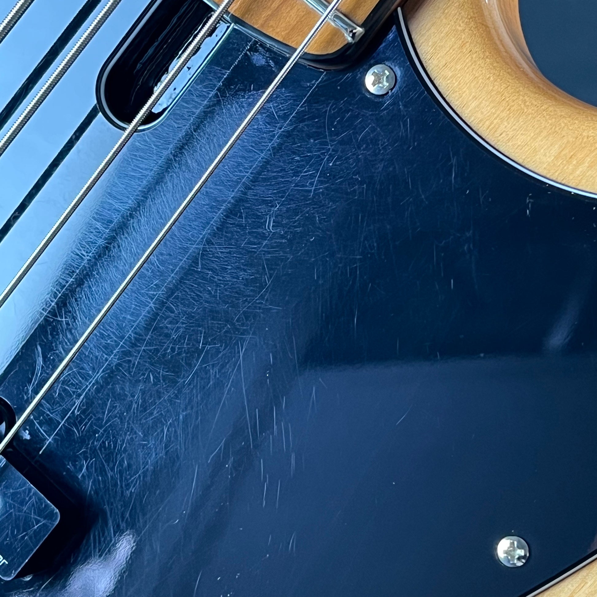 Sire Marcus Miller V5 4-String Bass