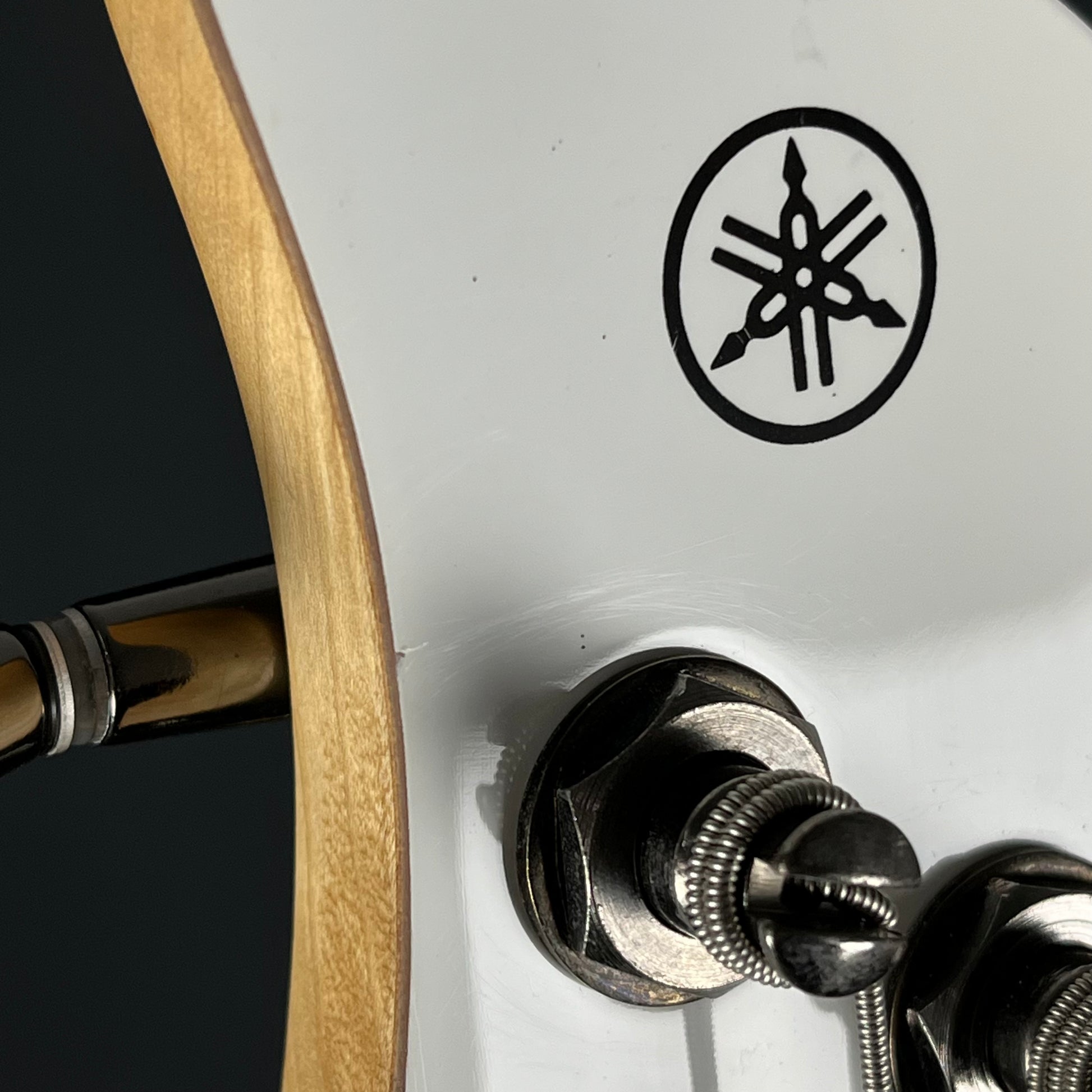 YAMAHA TRBX304 Bass