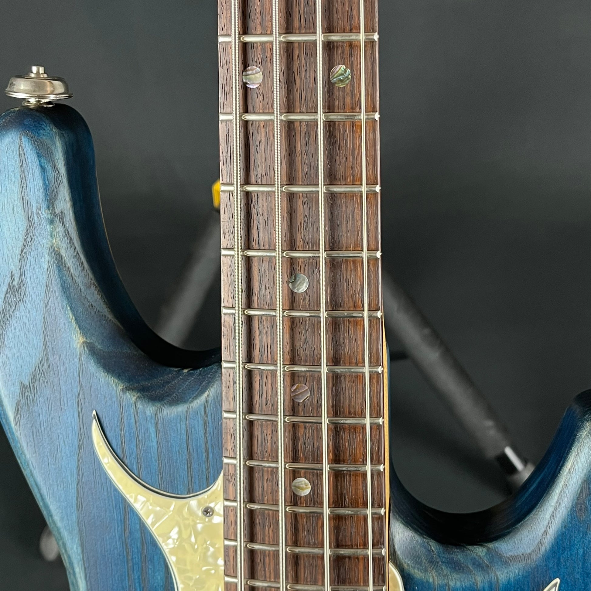 G&L Japan Premium L2000