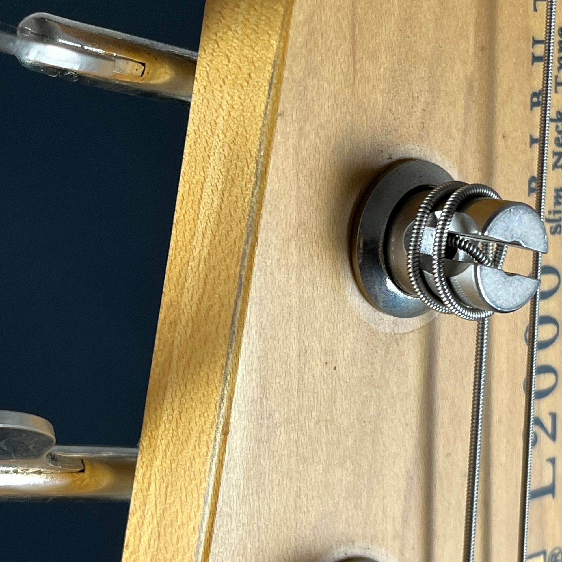 G&L Japan Premium L2000