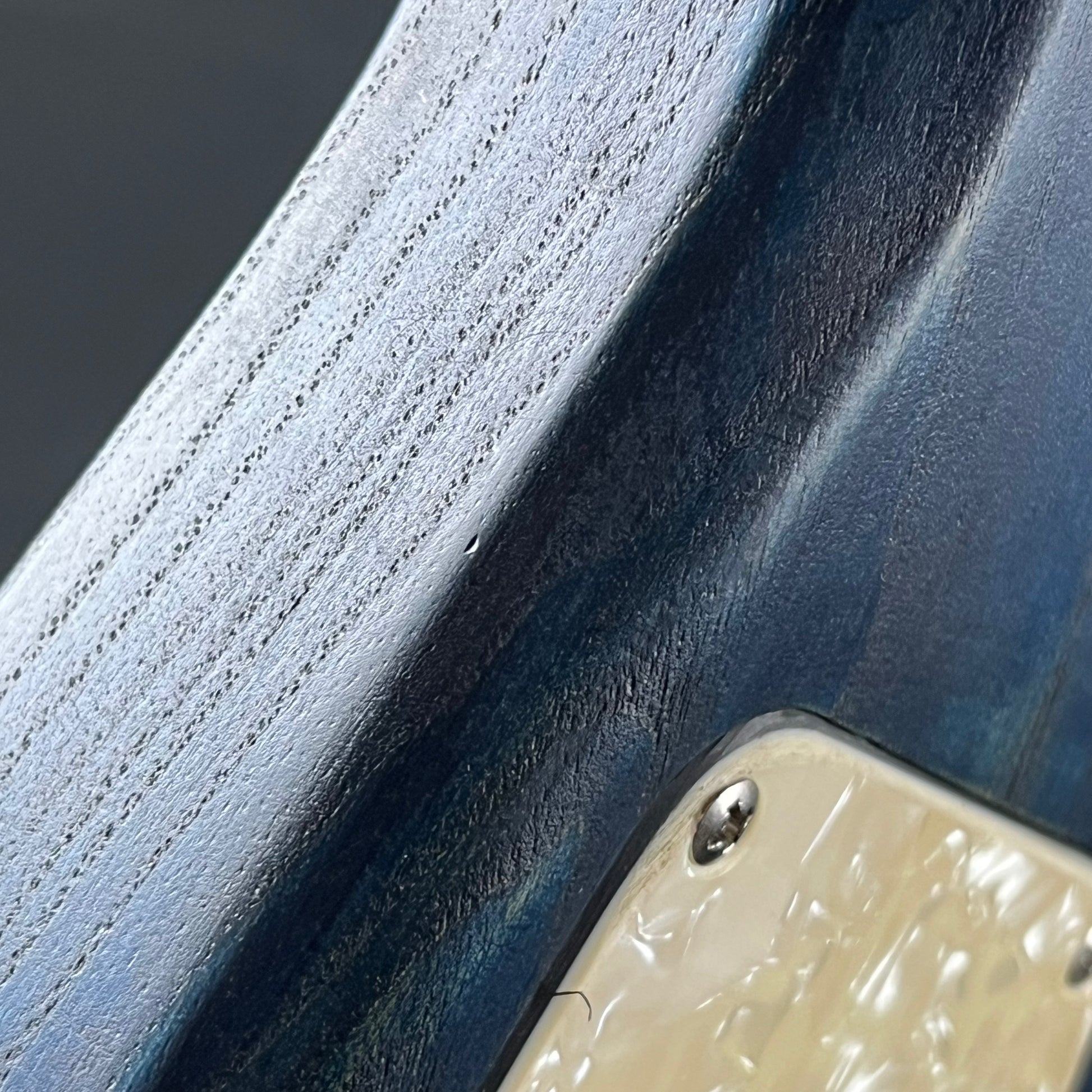 G&L Japan Premium L2000