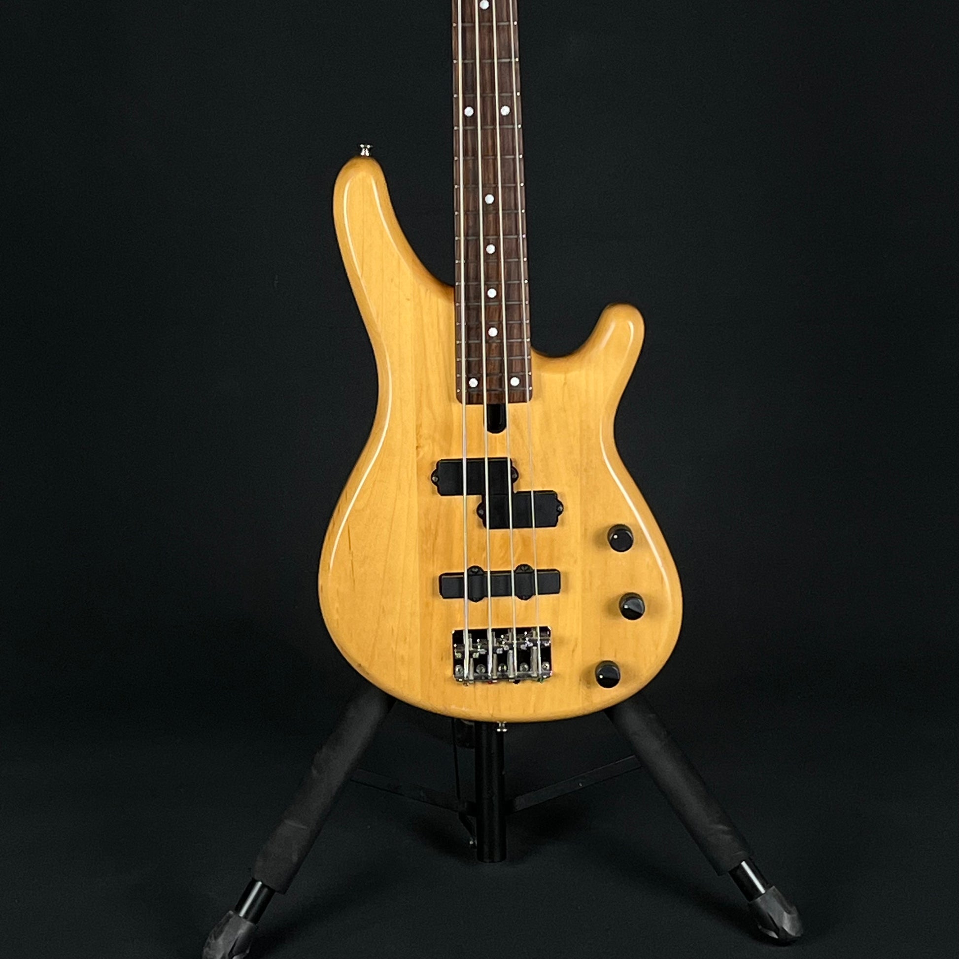 YAMAHA MB40 Bass