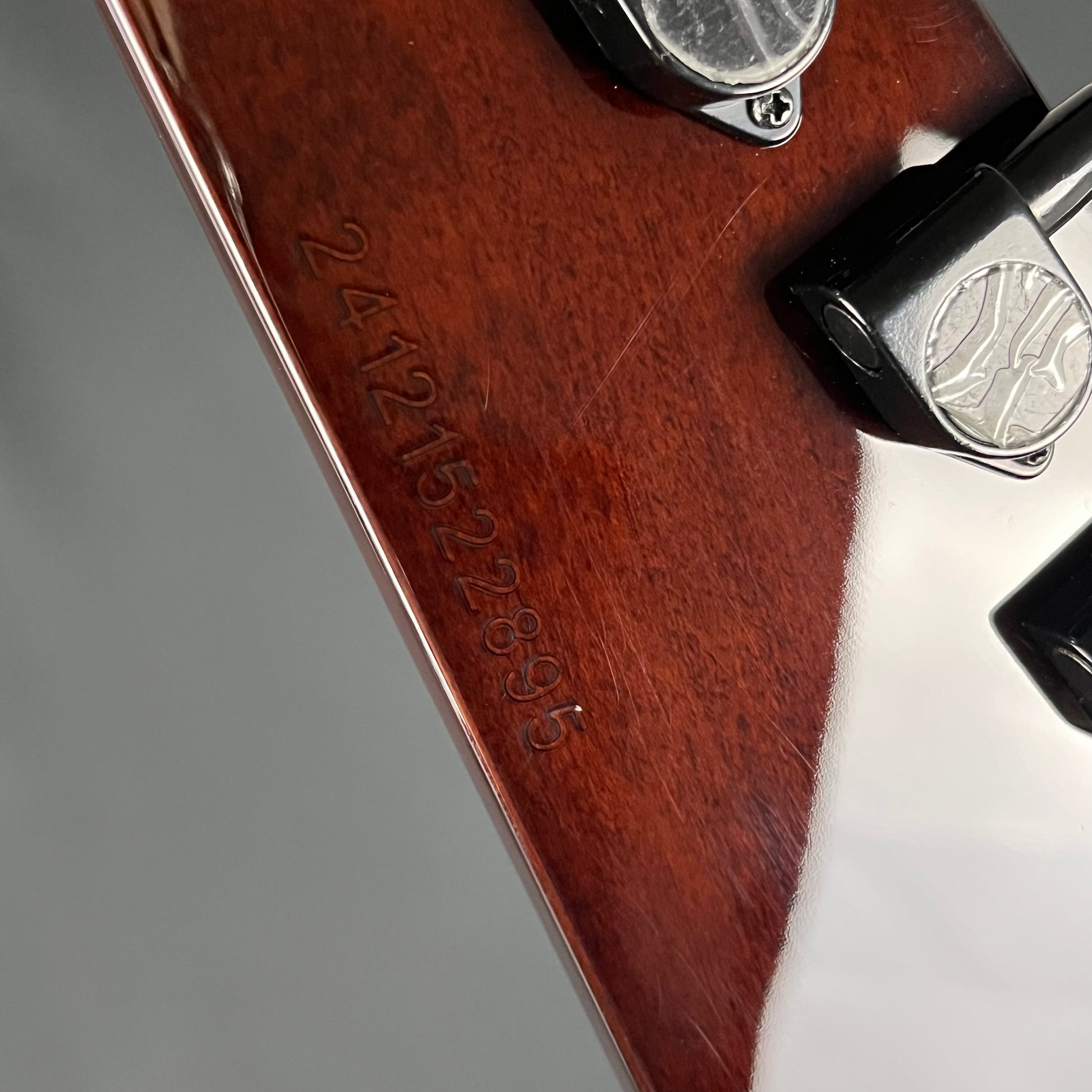 Epiphone Thunderbird E1 2024