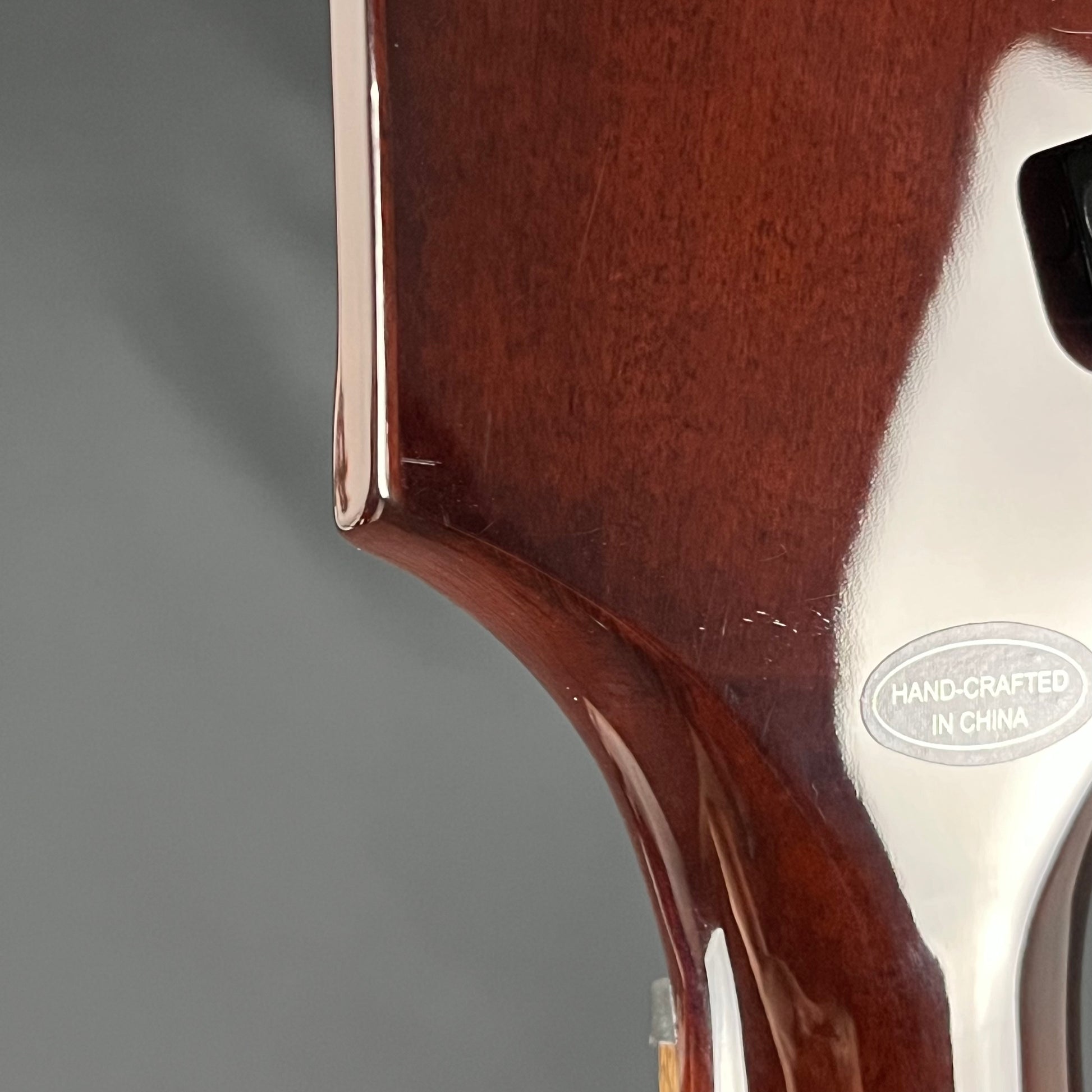 Epiphone Thunderbird E1 2024