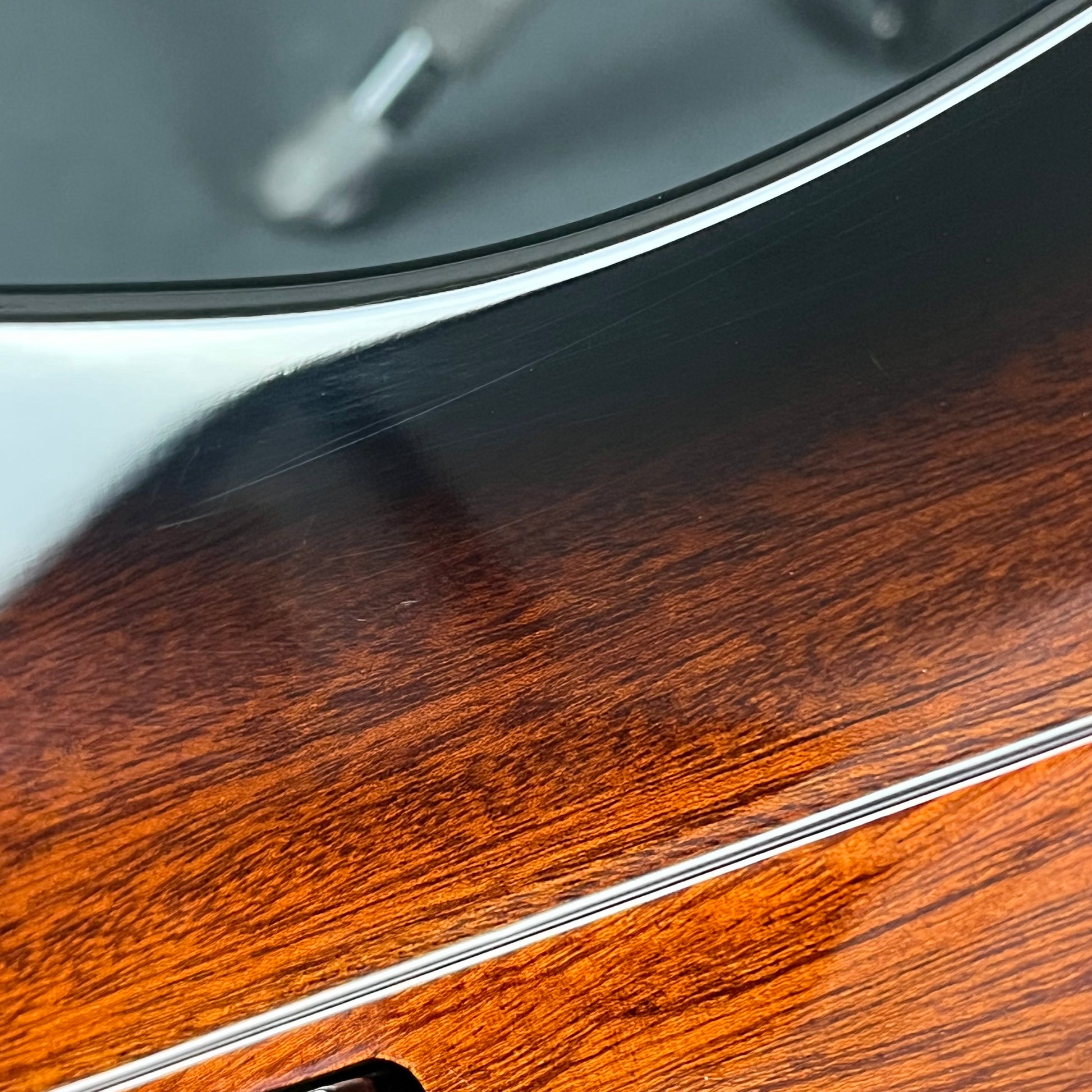 Epiphone Thunderbird E1 2024