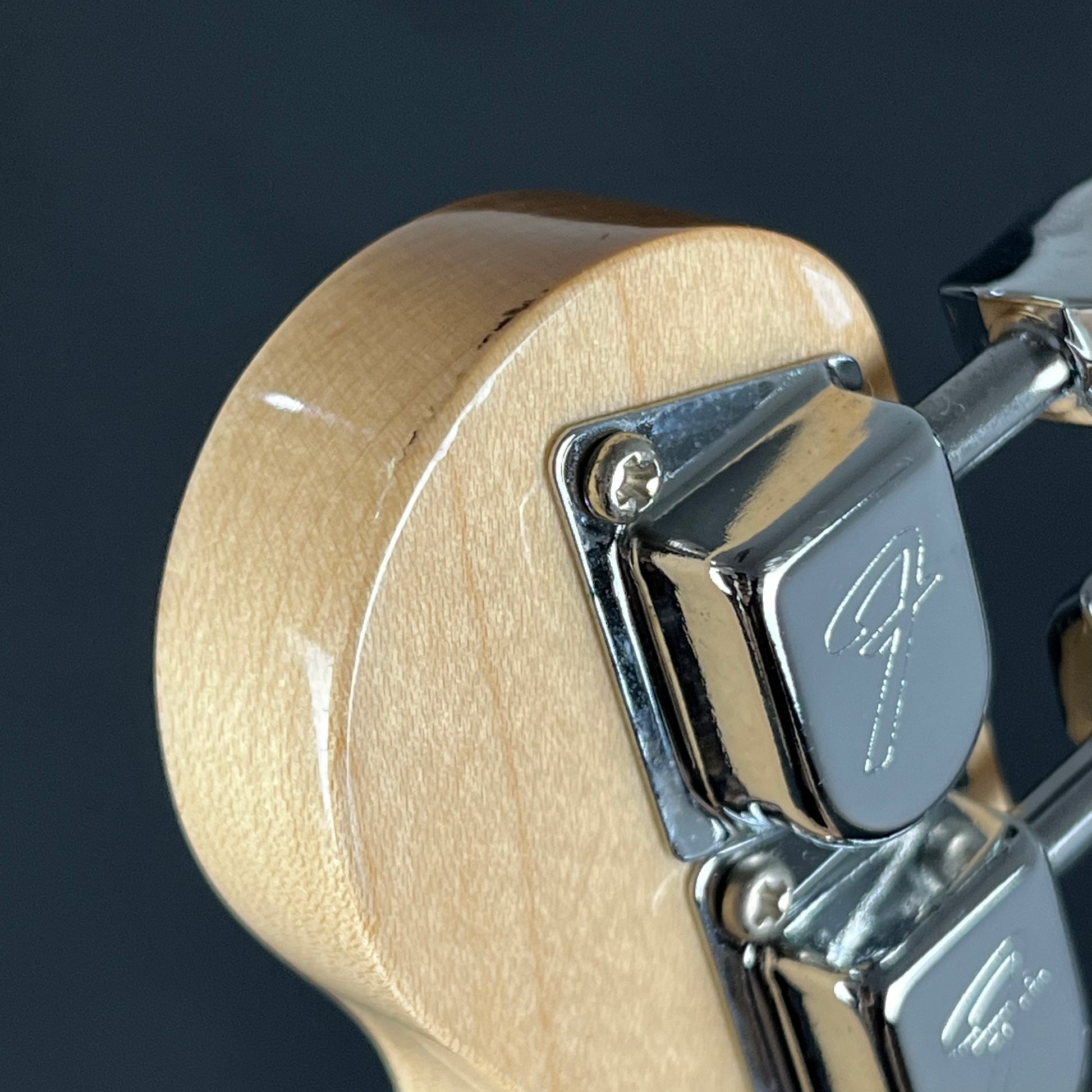 Fender Japan Traditional II 70 Telecaster Thinline