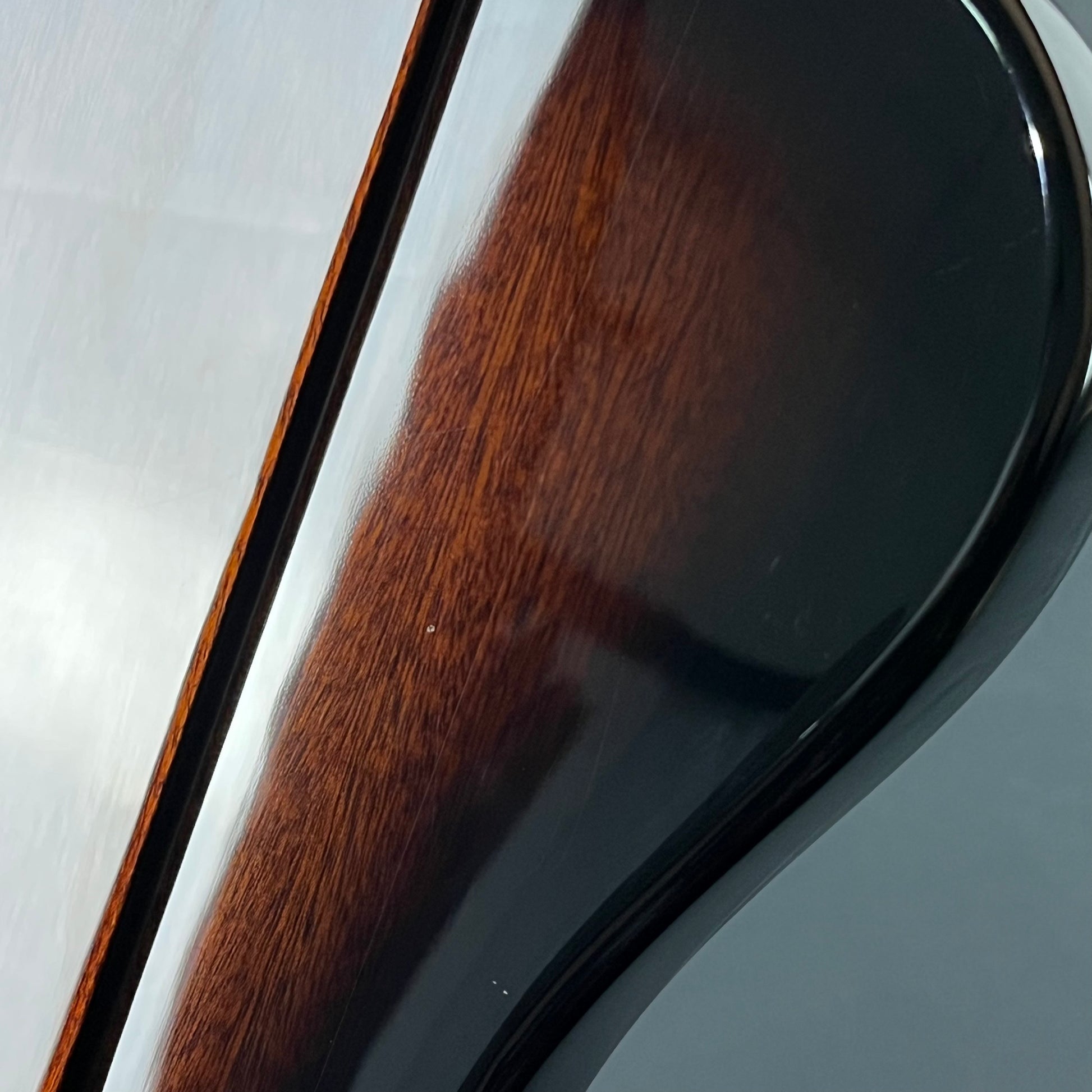 Epiphone Thunderbird E1 2024