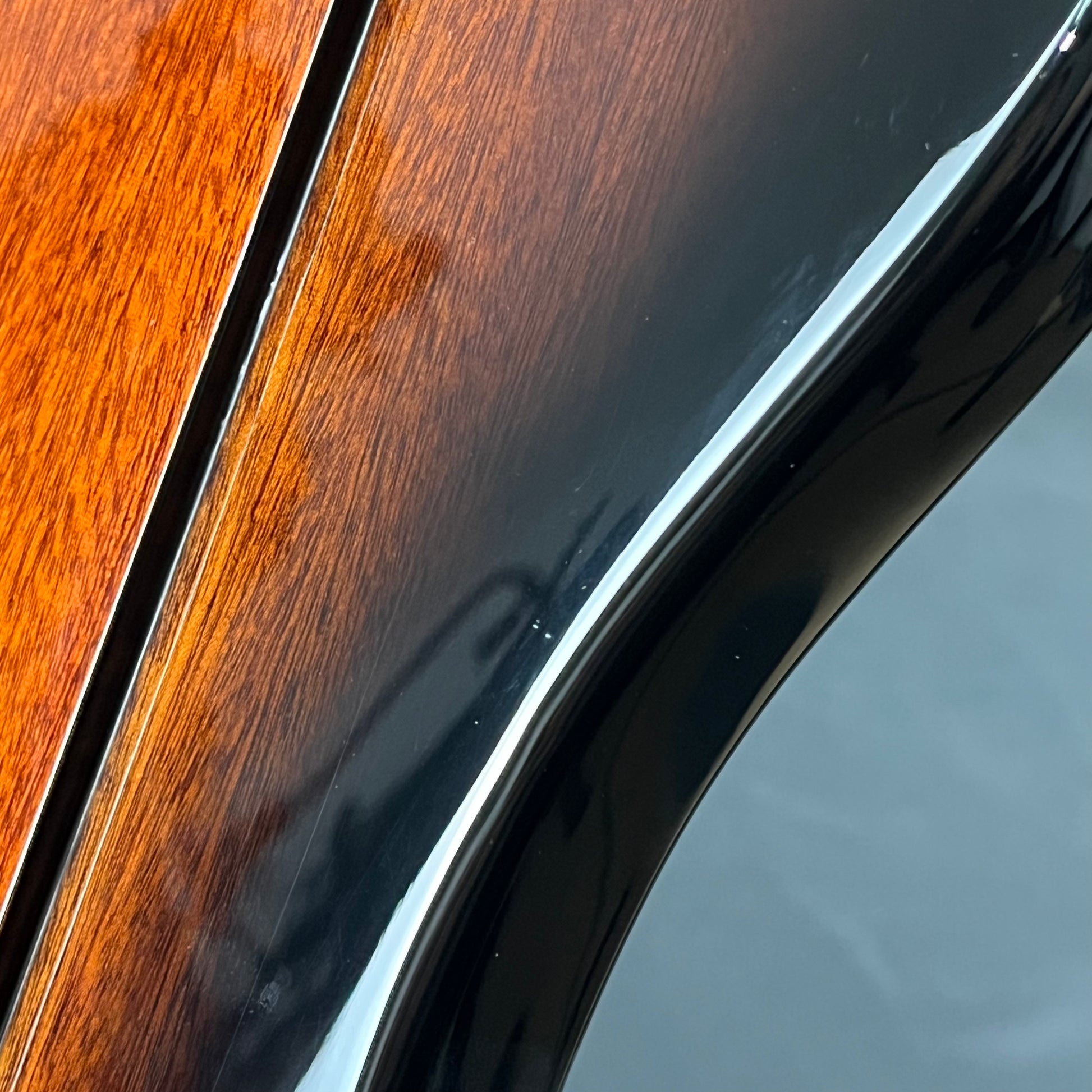 Epiphone Thunderbird E1 2024