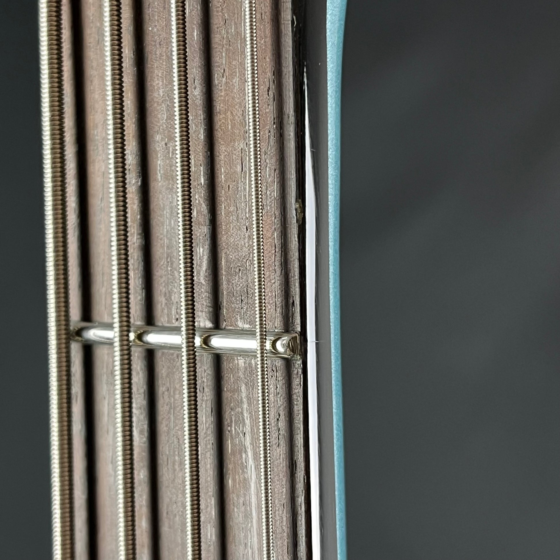 Hofner B-Bass Hi Series