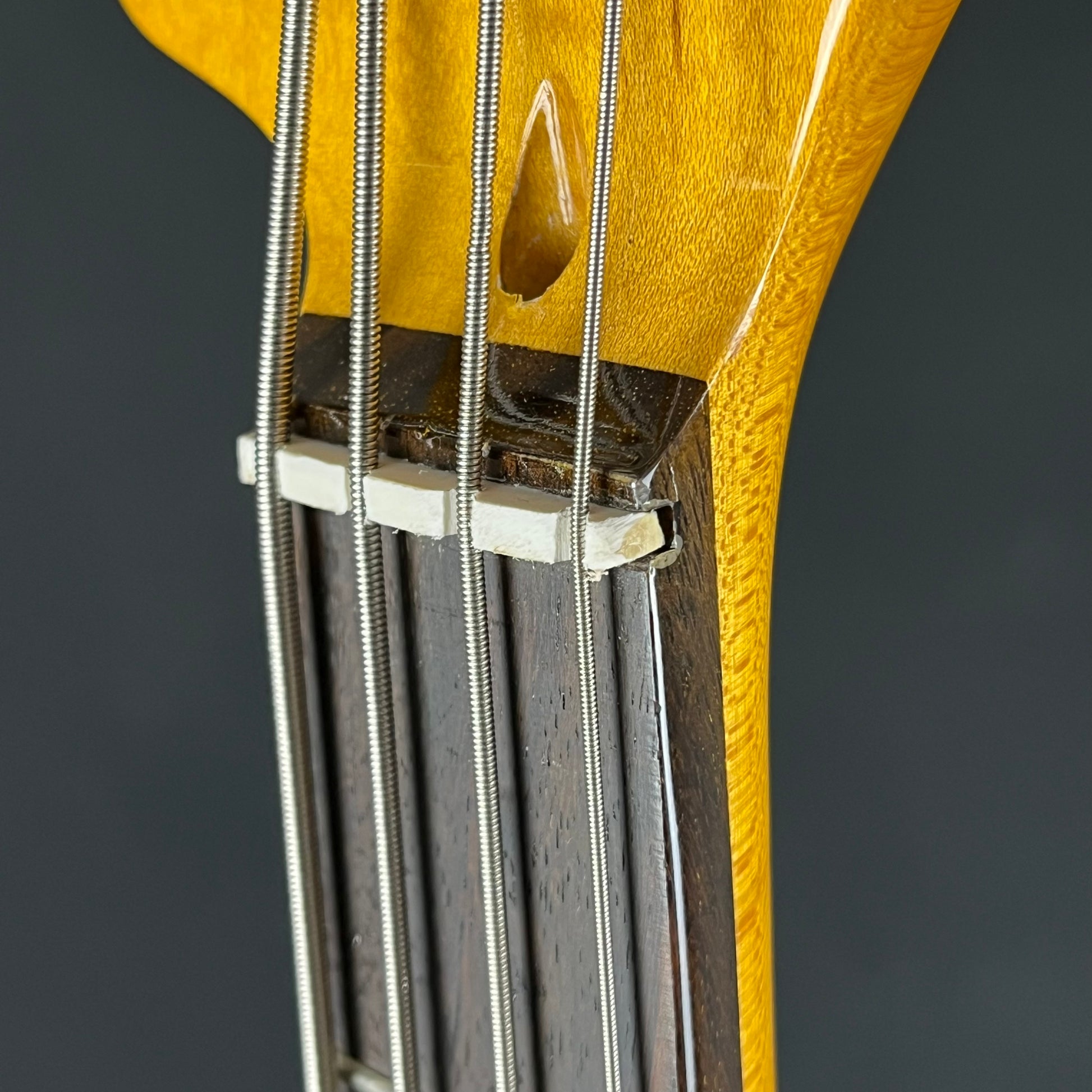 Fernandes Jazz Bass
