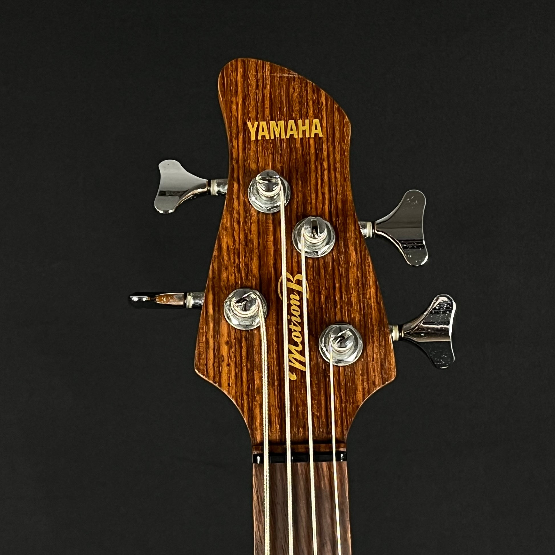 YAMAHA MB40 Bass