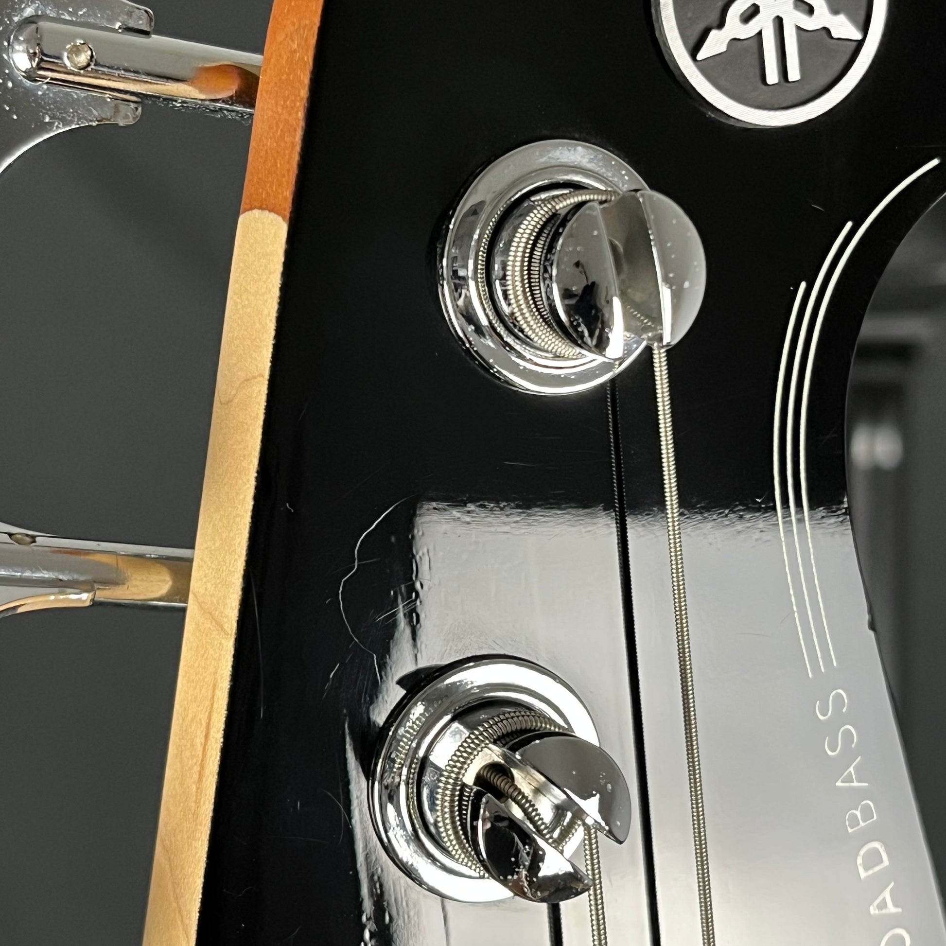 YAMAHA BB434 Bass