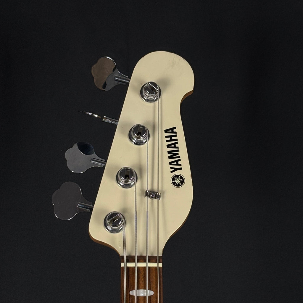 YAMAHA BB414X Bass