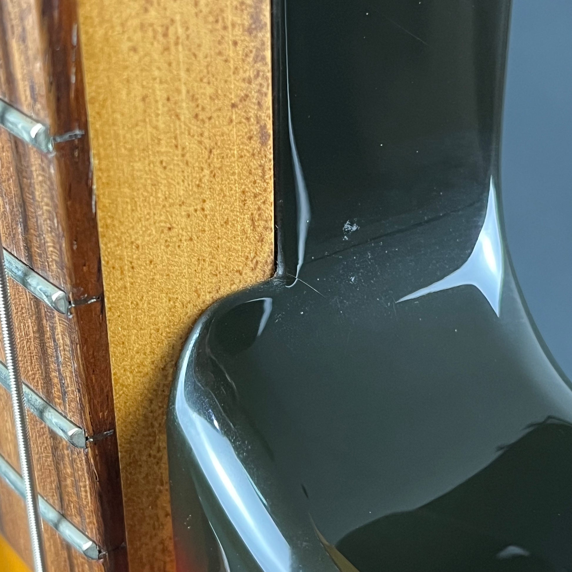 G&L Japan Premium L2000