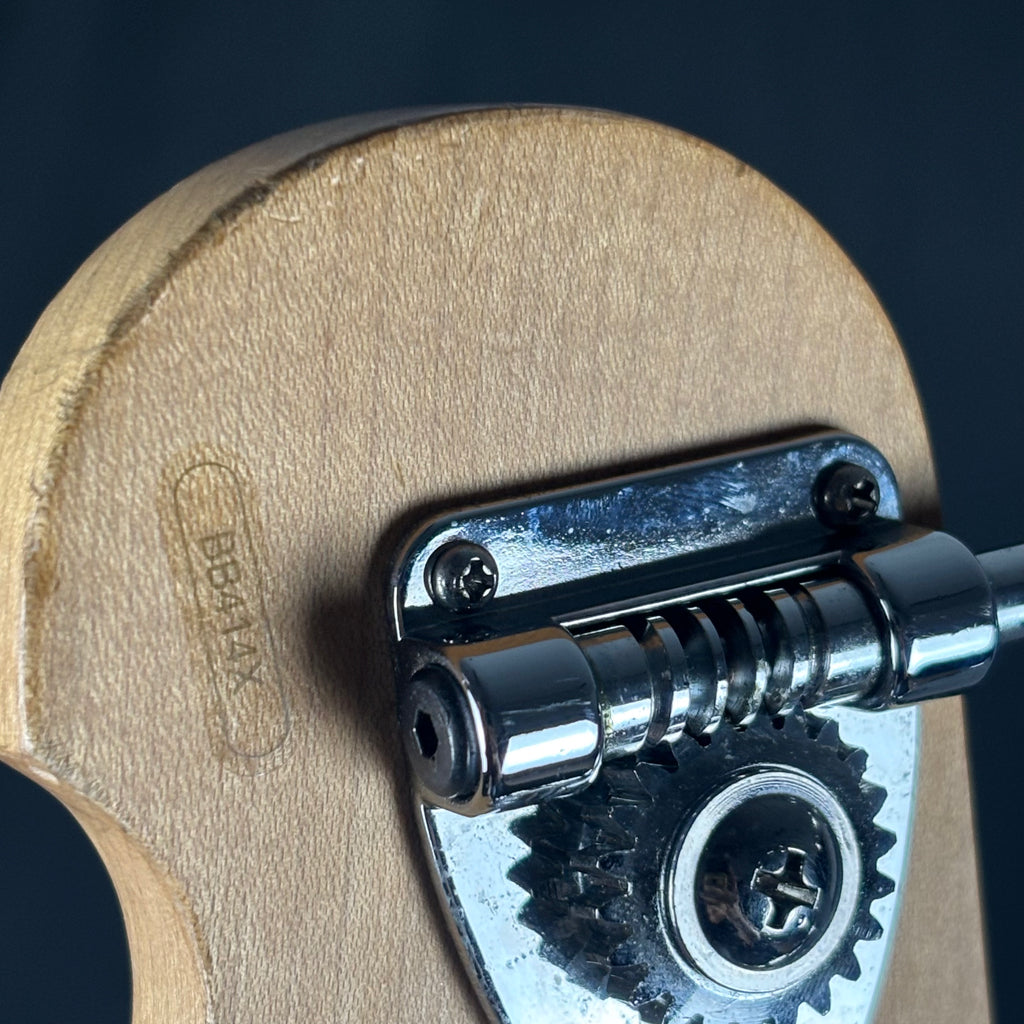 YAMAHA BB414X Bass