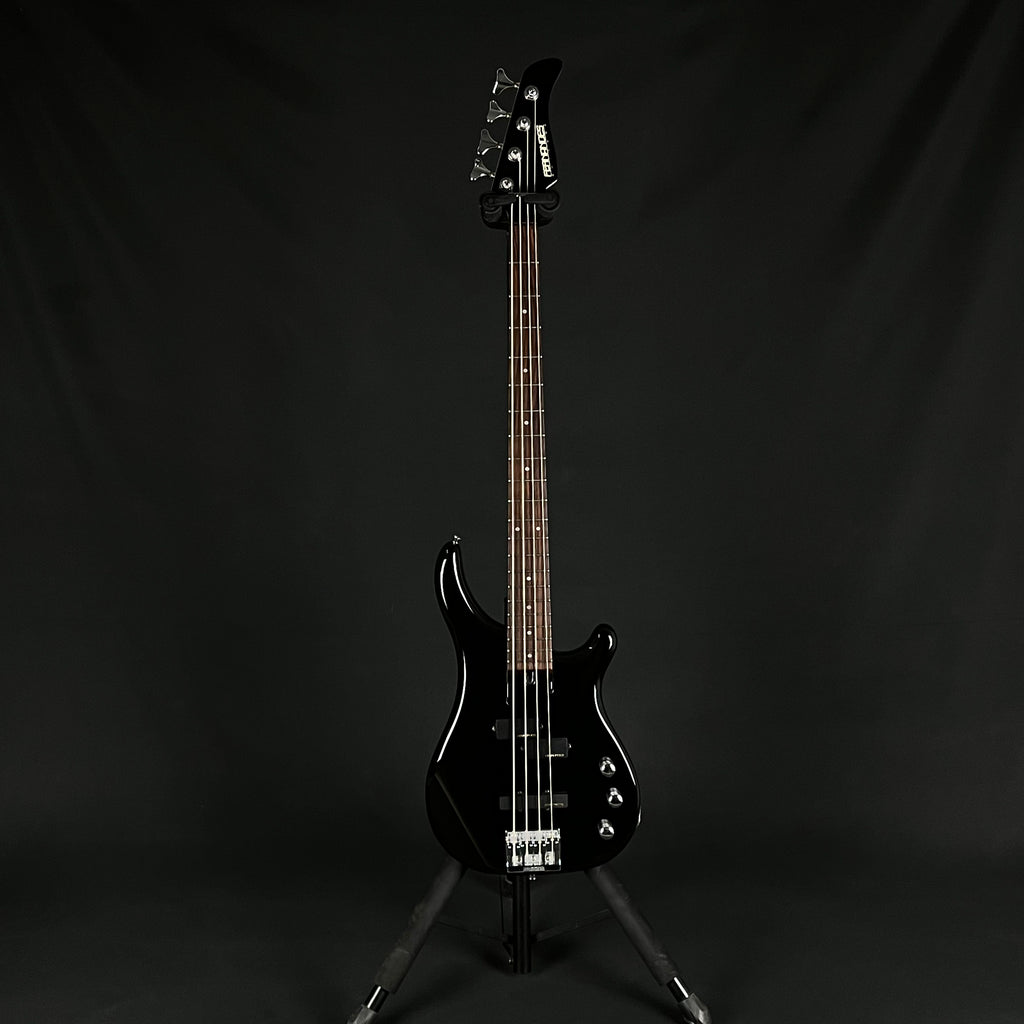 Fernandes Jazz Bass