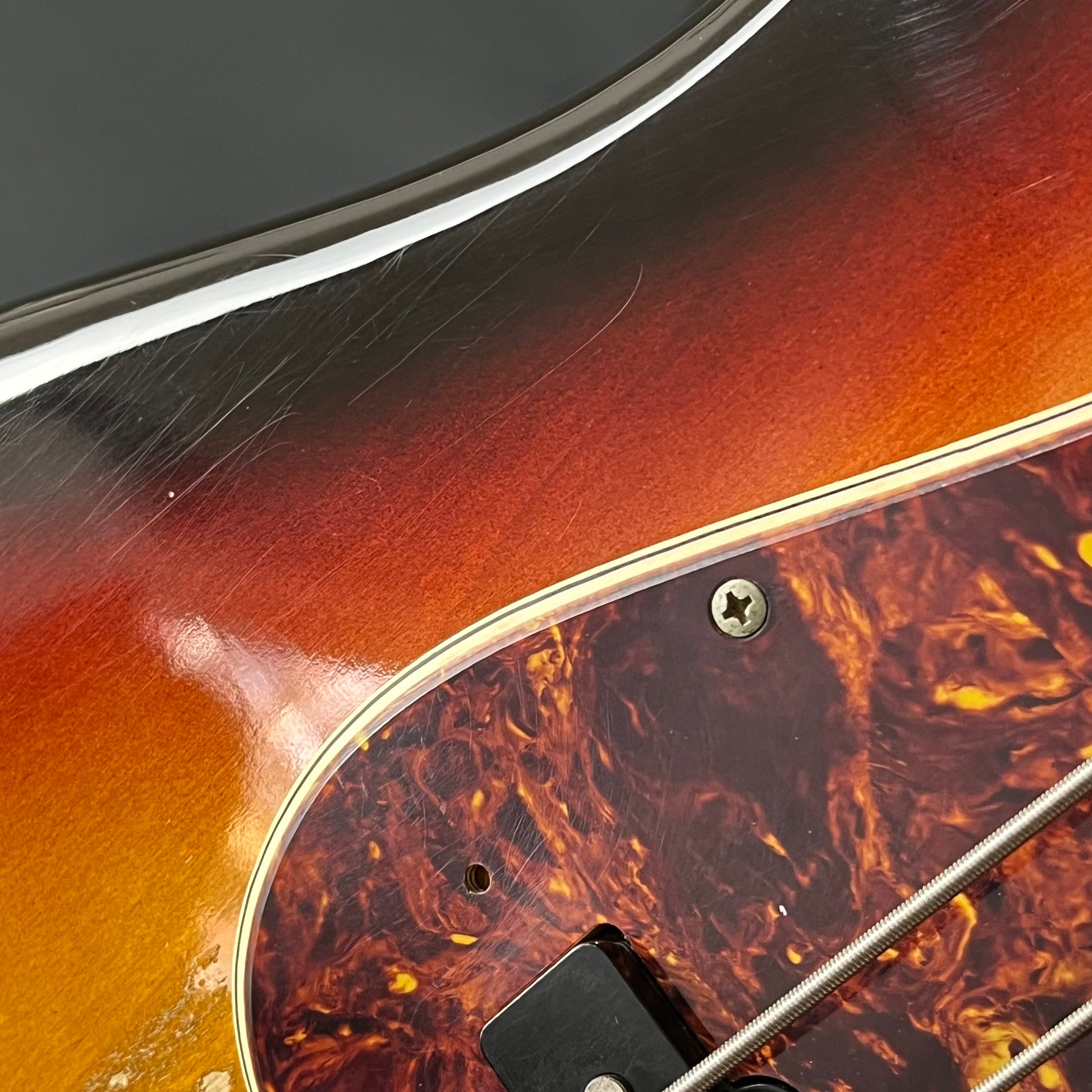 Squier Japan JV Series Jazz Bass 1982-1984