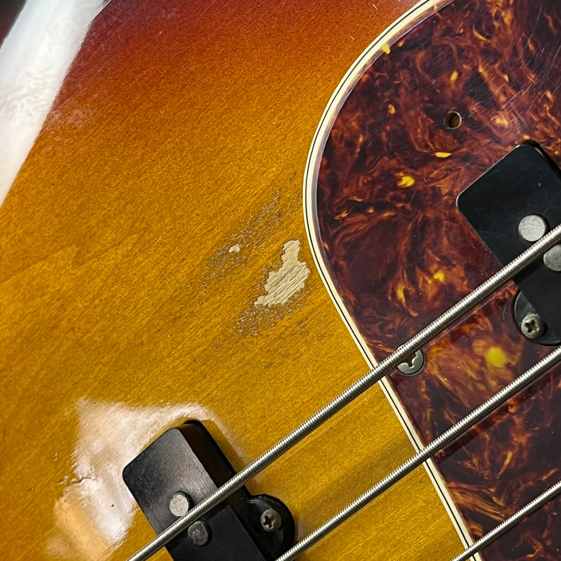 Squier Japan JV Series Jazz Bass 1982-1984