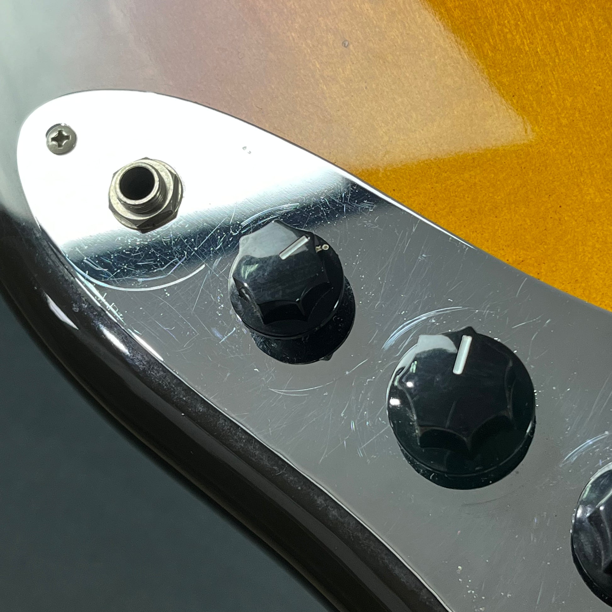 Squier Japan JV Series Jazz Bass 1982-1984